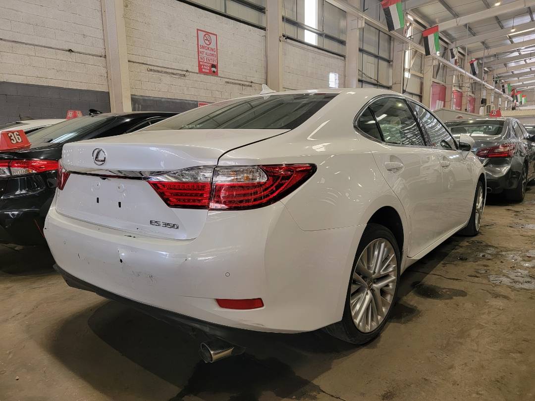 2014 LEXUS ES 350 — 85582 Miles — Lot 101846 — Main - Marhaba Auctions Used Cars - Image 3