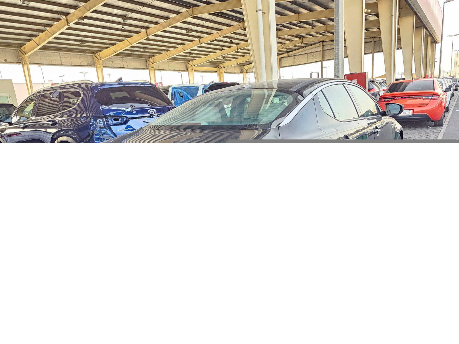 2014 KIA OPTIMA — 114159 Miles — Lot 72EG301779 — Souq - Marhaba Auctions Used Cars - Image 4