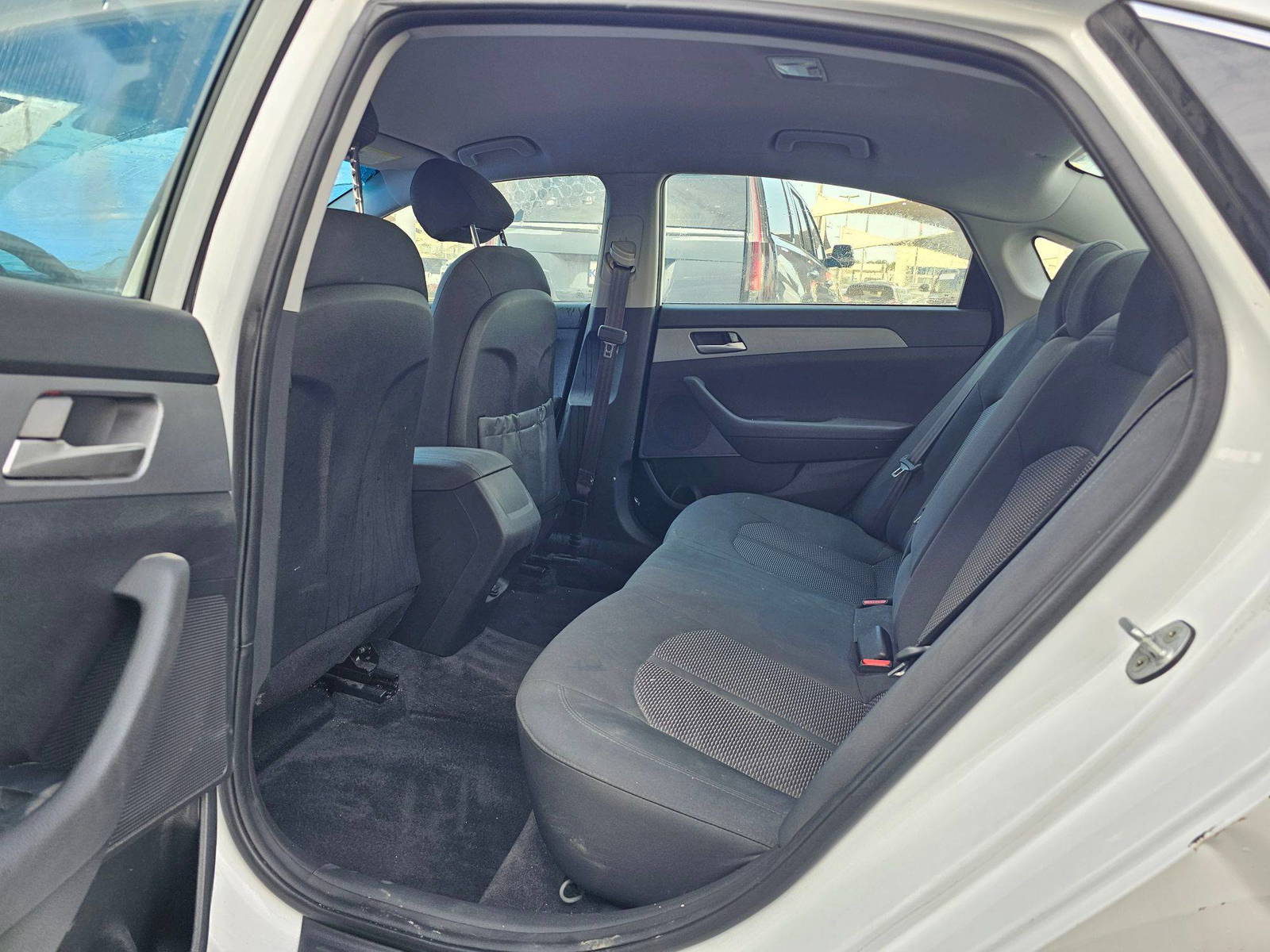 2019 HYUNDAI SONATA — 193594 KM — Lot 8KH795427 — Souq - Marhaba Auctions Used Cars - Image 6
