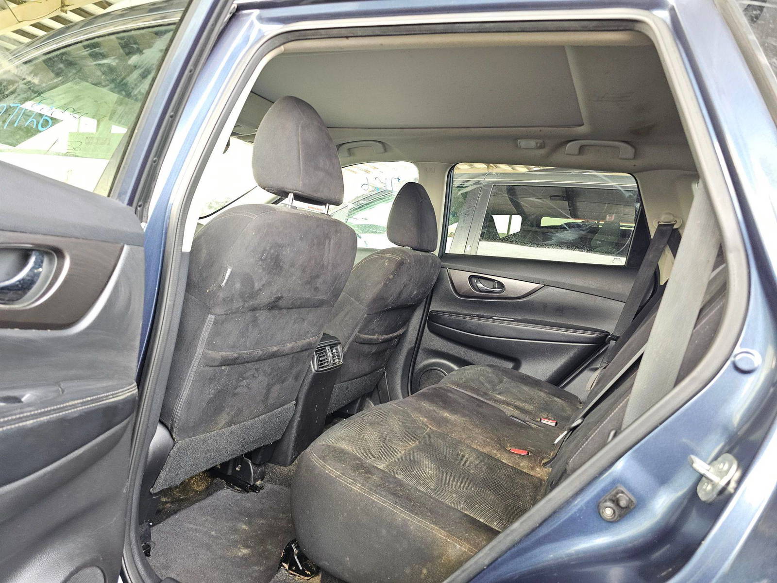 NISSAN ROGUE 2014 - Marhaba Auction Used Cars - Image 5