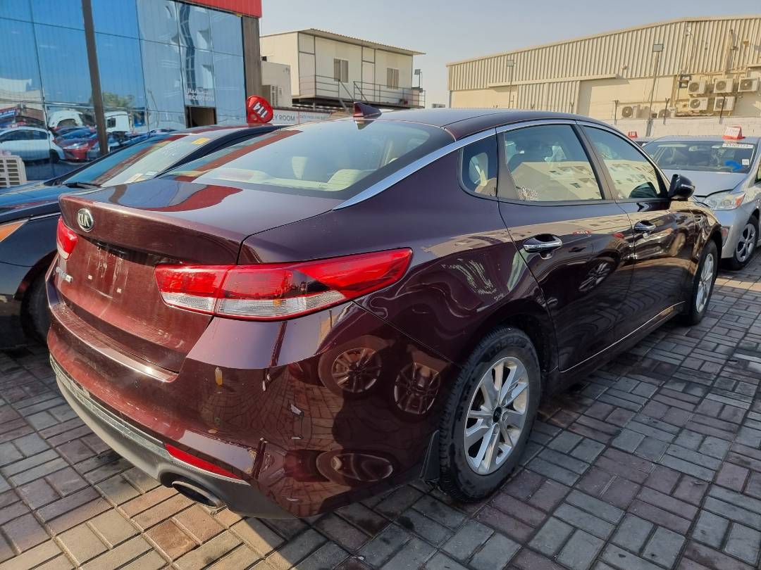 2018 KIA OPTIMA — 118615 Miles — Lot 215478 — Ind. 12 - Marhaba Auctions Used Cars - Image 5