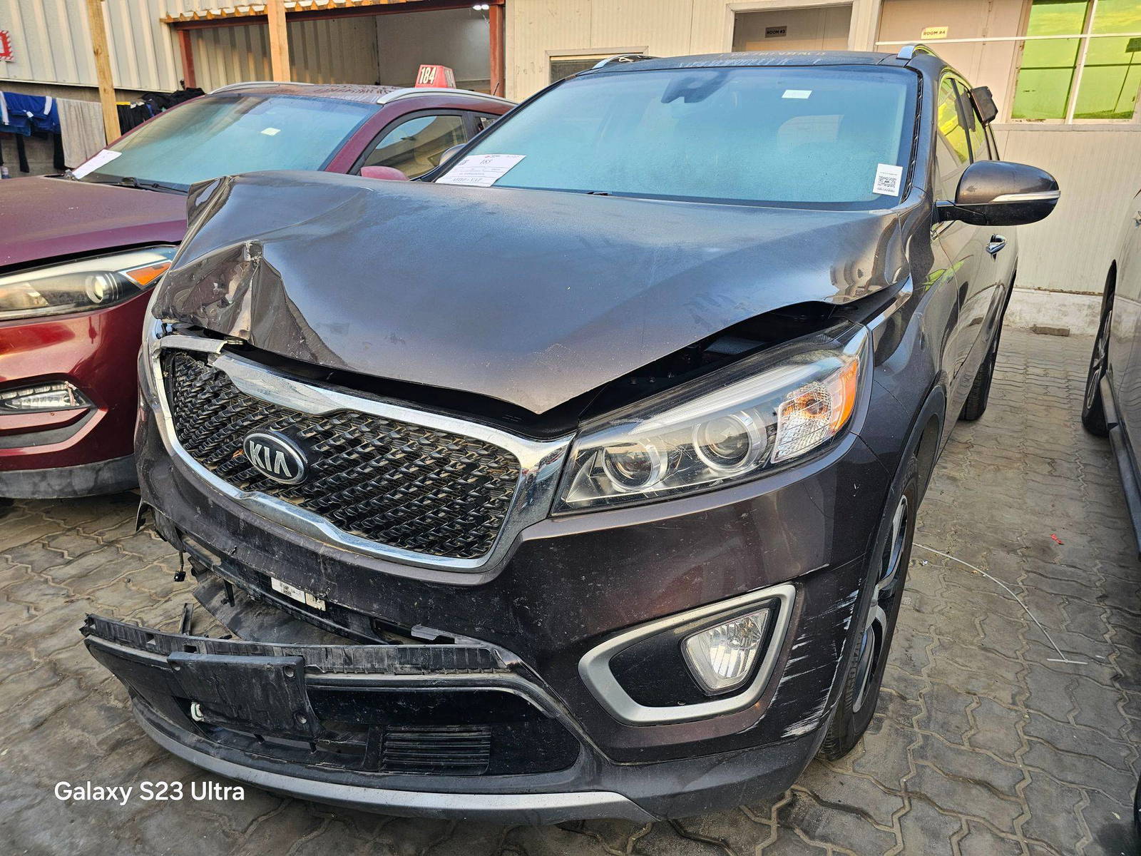 2018 KIA SORENTO — 111391 Miles — Lot 80397725 — Main - Marhaba Auctions Used Cars - Image 4
