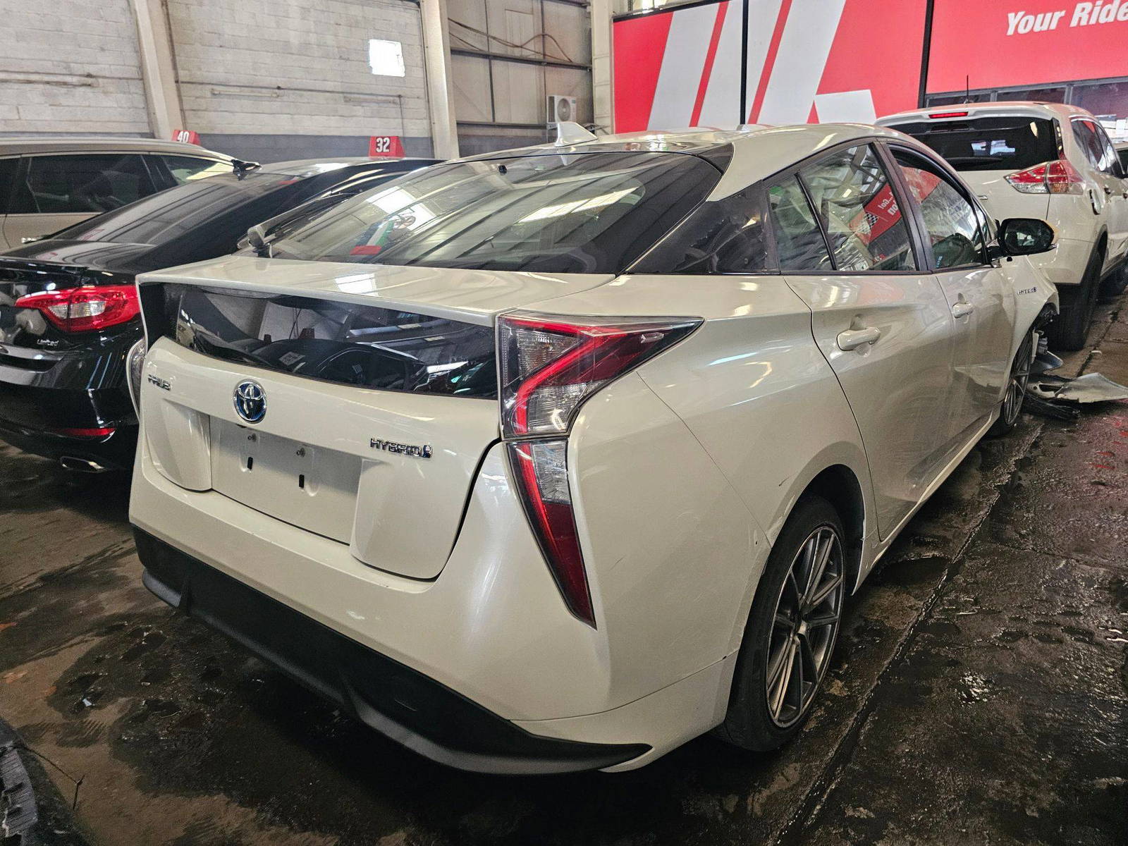 2016 TOYOTA PRIUS — 120652 Miles — Lot G3509977 — Main - Marhaba Auctions Used Cars - Image 4