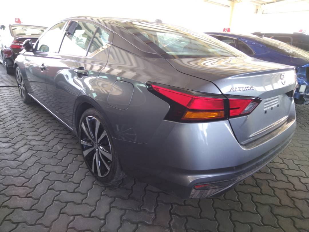 2021 NISSAN ALTIMA — 43032 Miles — Lot 24101012 - Marhaba Auctions Used Cars - Image 4