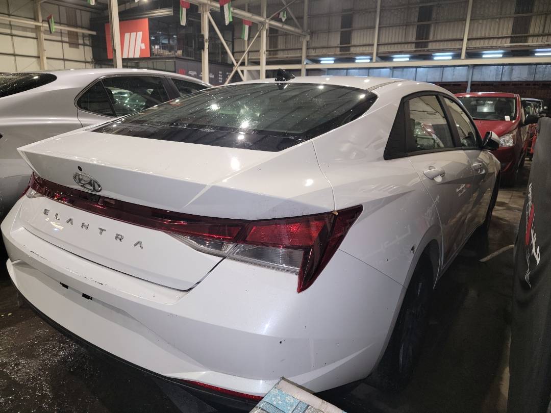 2021 HYUNDAI ELANTRA — 24934 Miles — Lot 68647123 - Marhaba Auctions Used Cars - Image 4