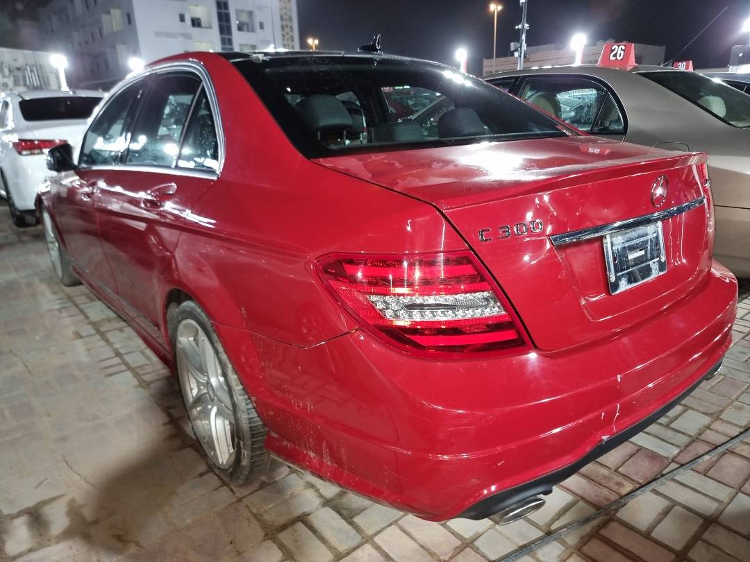 2013 MERCEDES BENZ C300 — 117975 Miles — Lot 38284533 - Marhaba Auctions Used Cars - Image 4