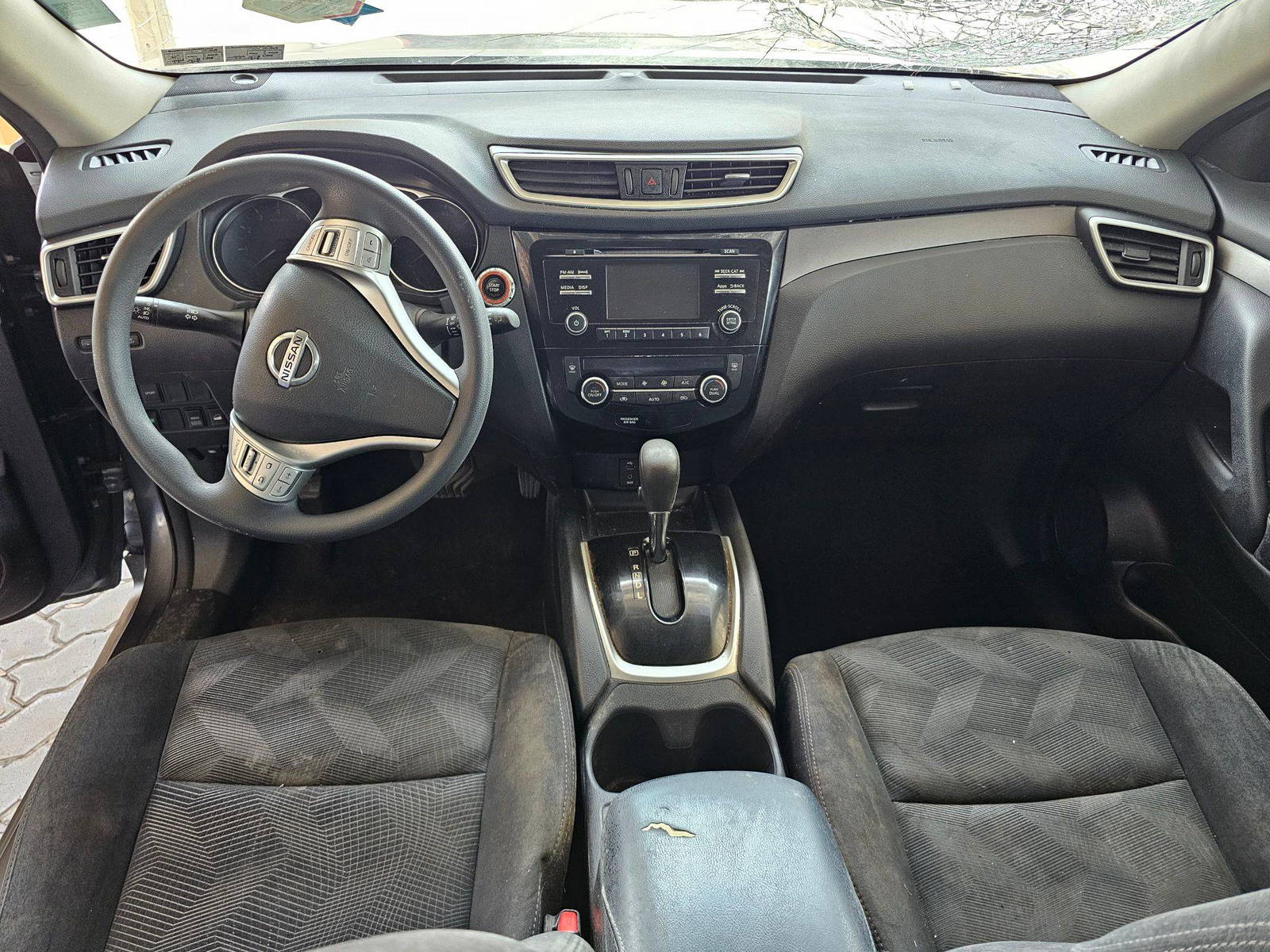 NISSAN ROGUE 2015 - Marhaba Auction Used Cars - Image 7