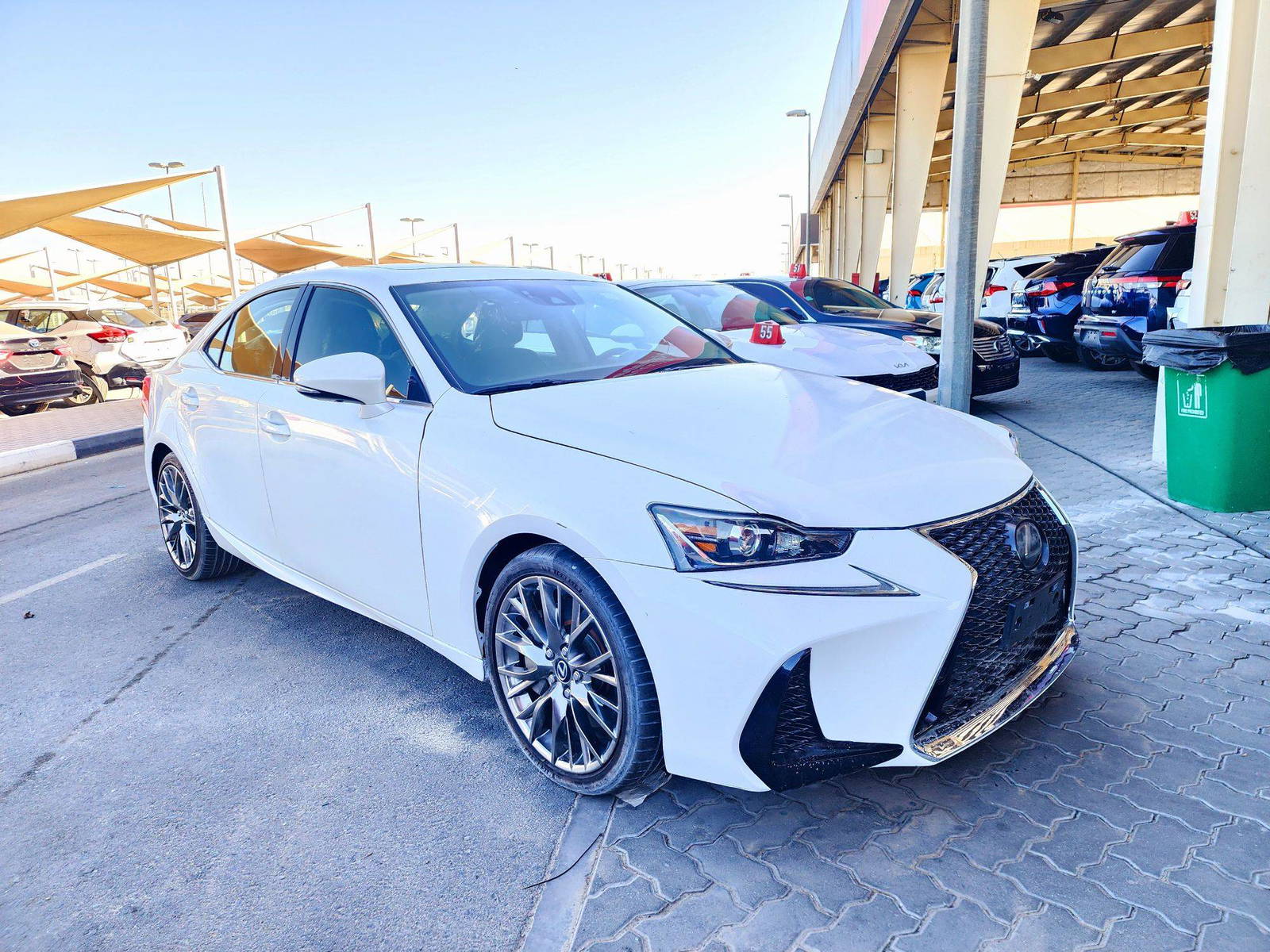 2017 LEXUS IS 300 — 47383 Miles — Lot XH5024483 — Souq - Marhaba Auctions Used Cars - Image 4