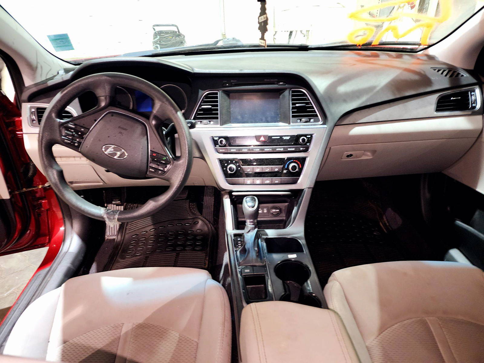 2016 HYUNDAI SONATA — 130208 Miles — Lot 82475684 — Souq - Marhaba Auctions Used Cars - Image 7