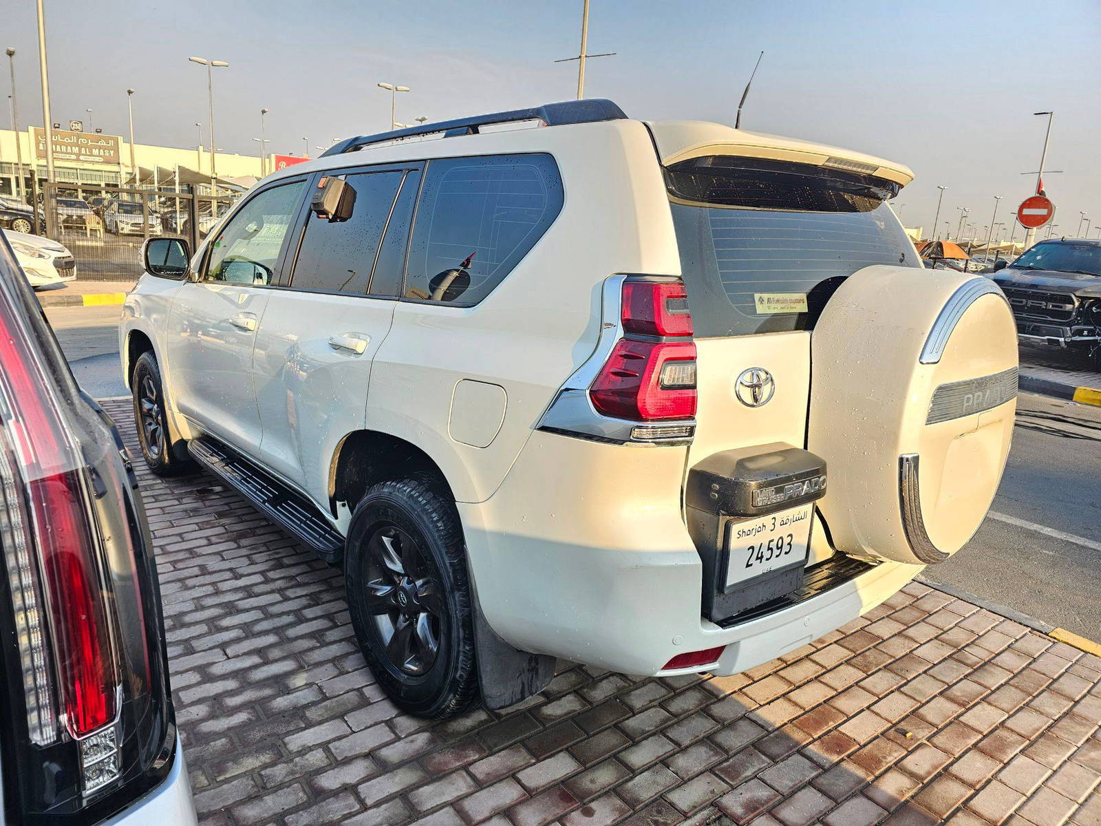 TOYOTA PRADO 2013 - Marhaba Auction Used Cars - Image 4