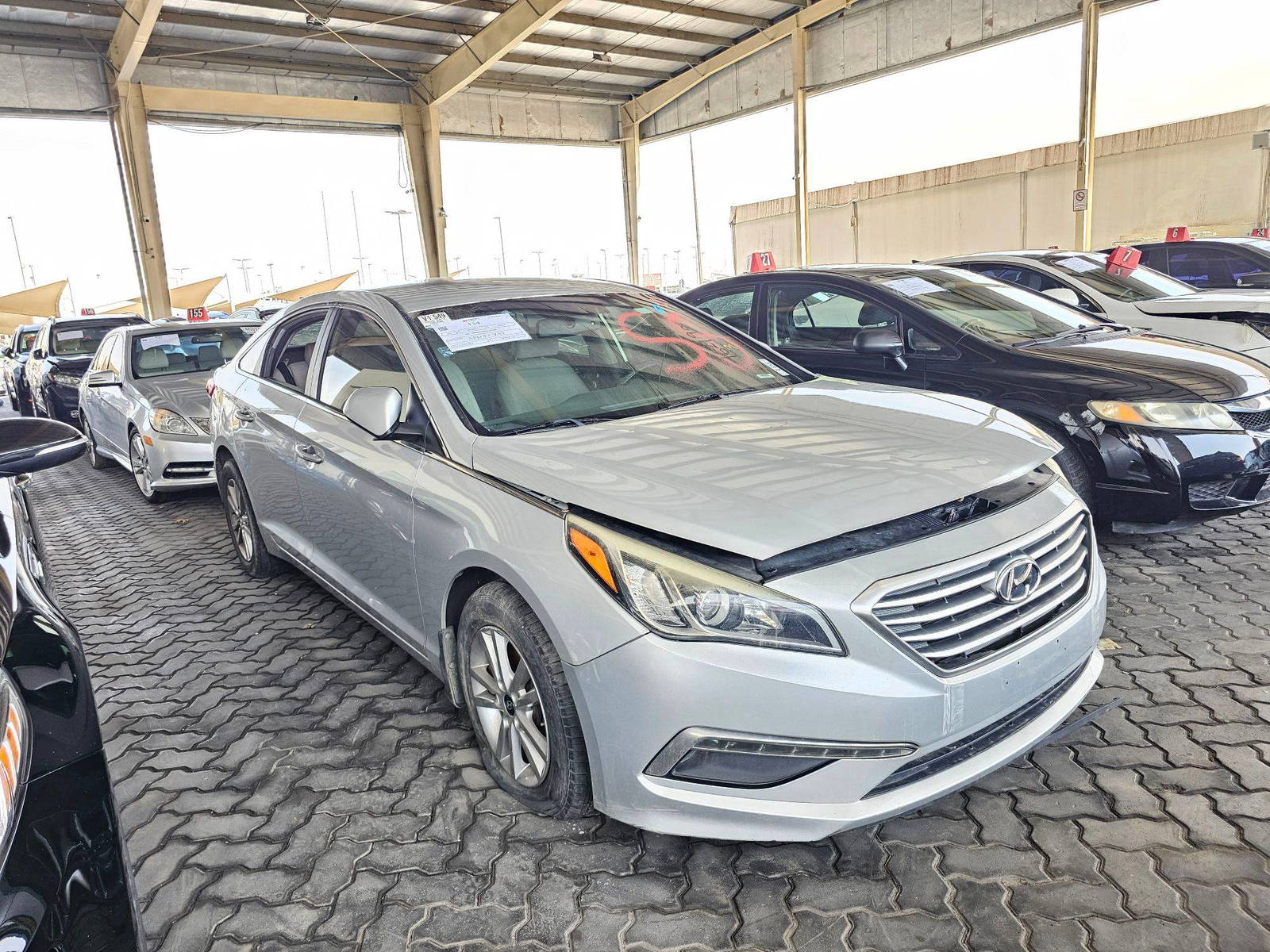 2015 HYUNDAI SONATA — 160739 Miles — Lot 50167337 — Souq - Marhaba Auctions Used Cars - Image 4