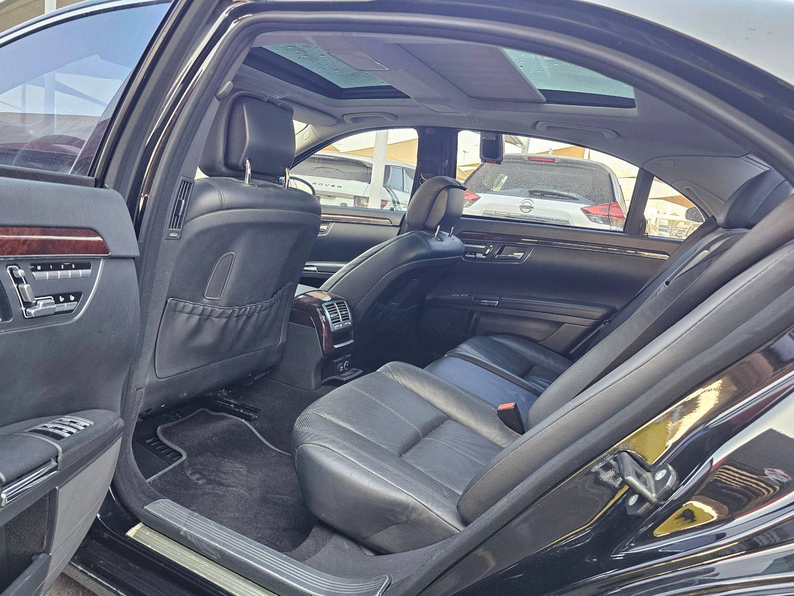 2007 MERCEDES BENZ S 500 — 228599 KM — Lot A123181 — Souq - Marhaba Auctions Used Cars - Image 6