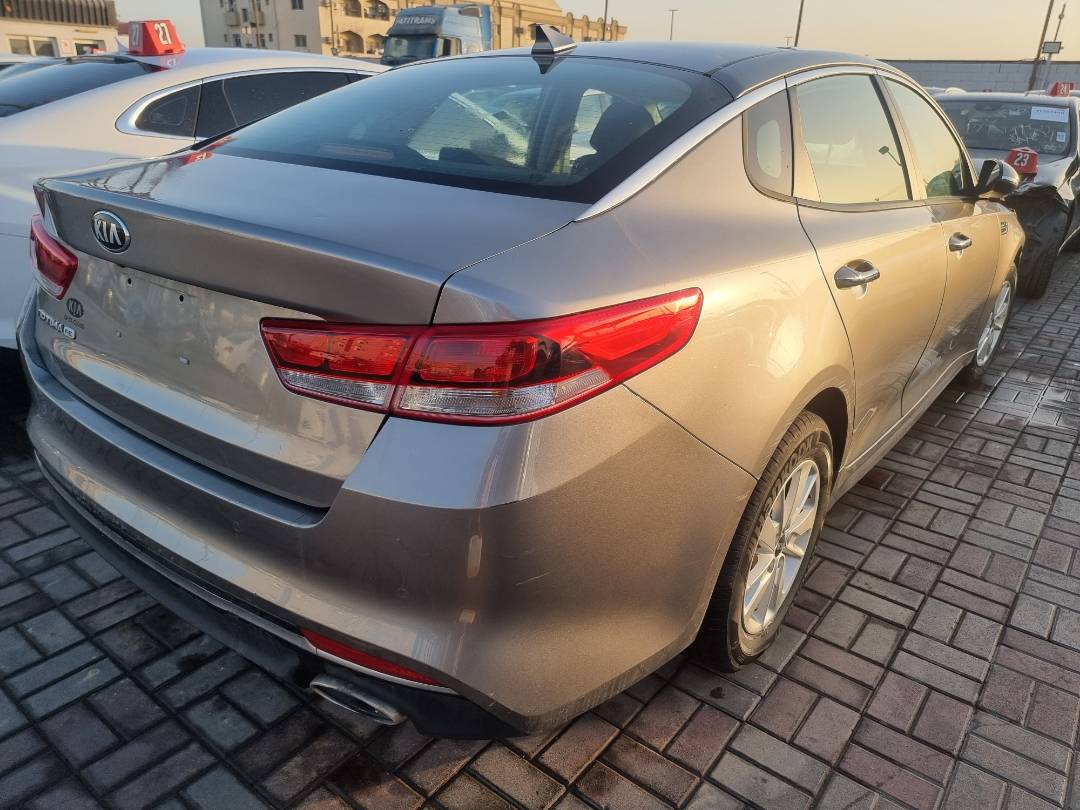 2018 KIA OPTIMA — 132319 Miles — Lot 215977 — Main - Marhaba Auctions Used Cars - Image 6