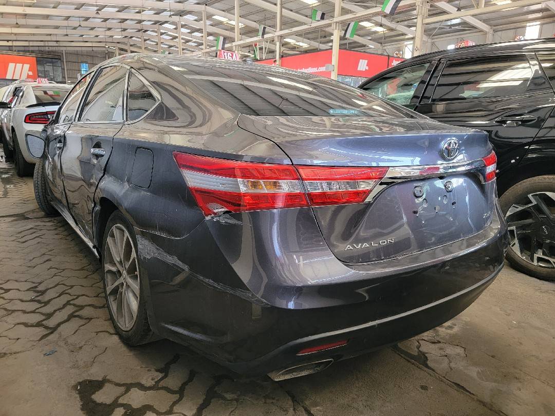TOYOTA AVALON