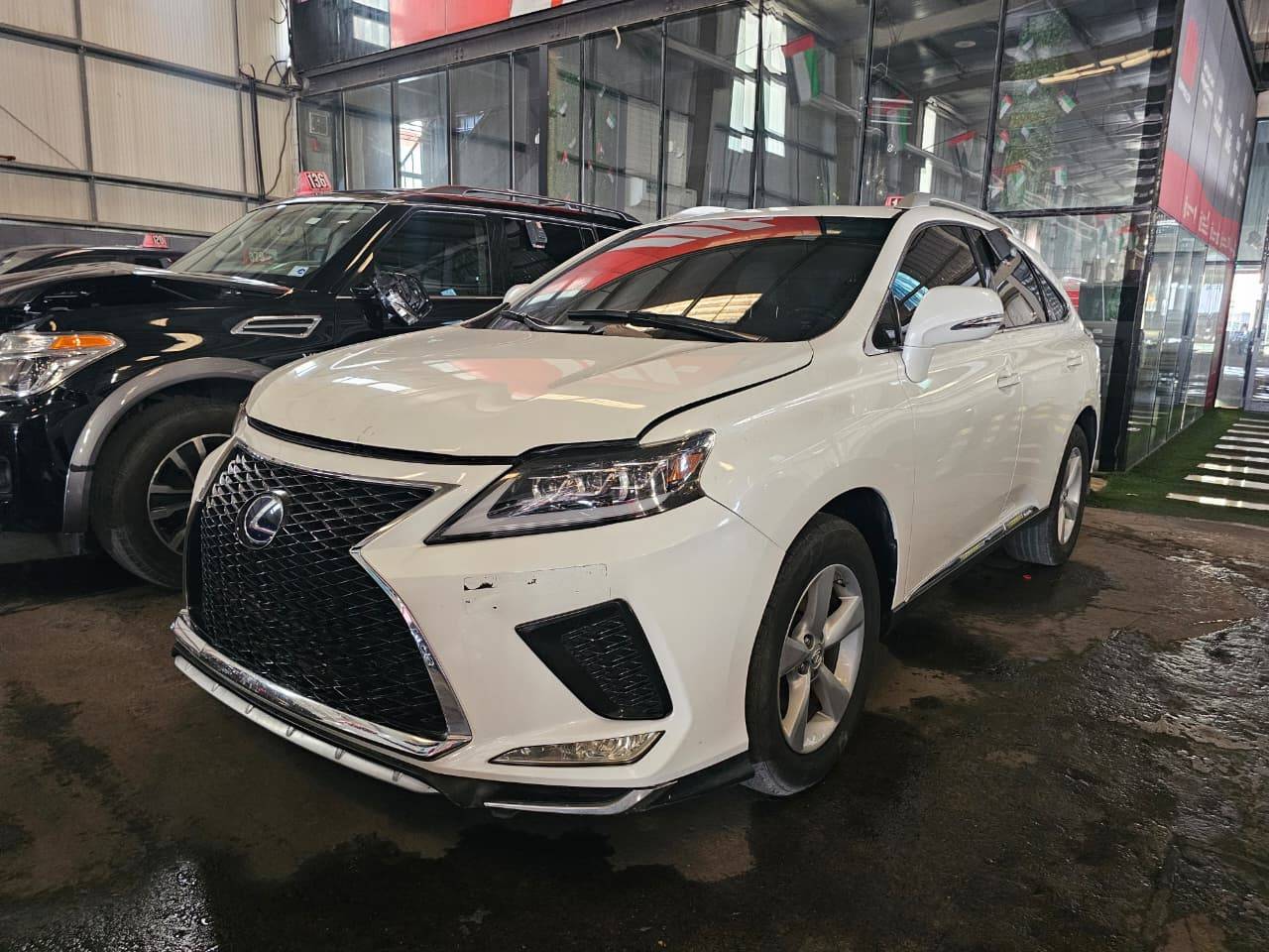 Lexus RX 450H 2011 view 2