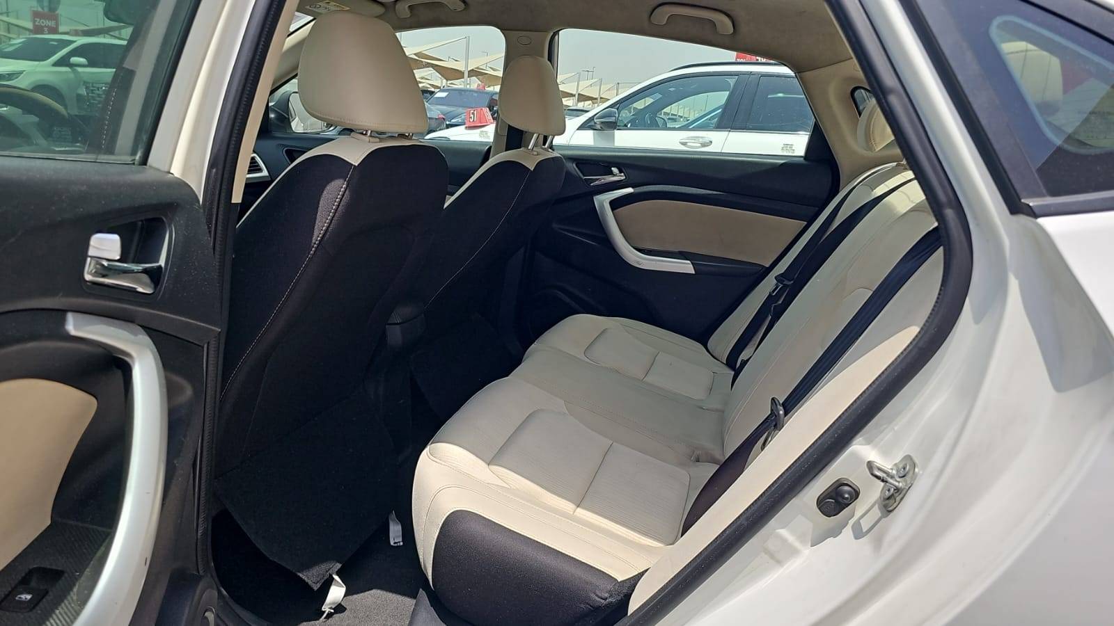 2018 CHANGAN Alsvin v7 — Lot D902480 — Souq - Marhaba Auctions Used Cars - Image 7