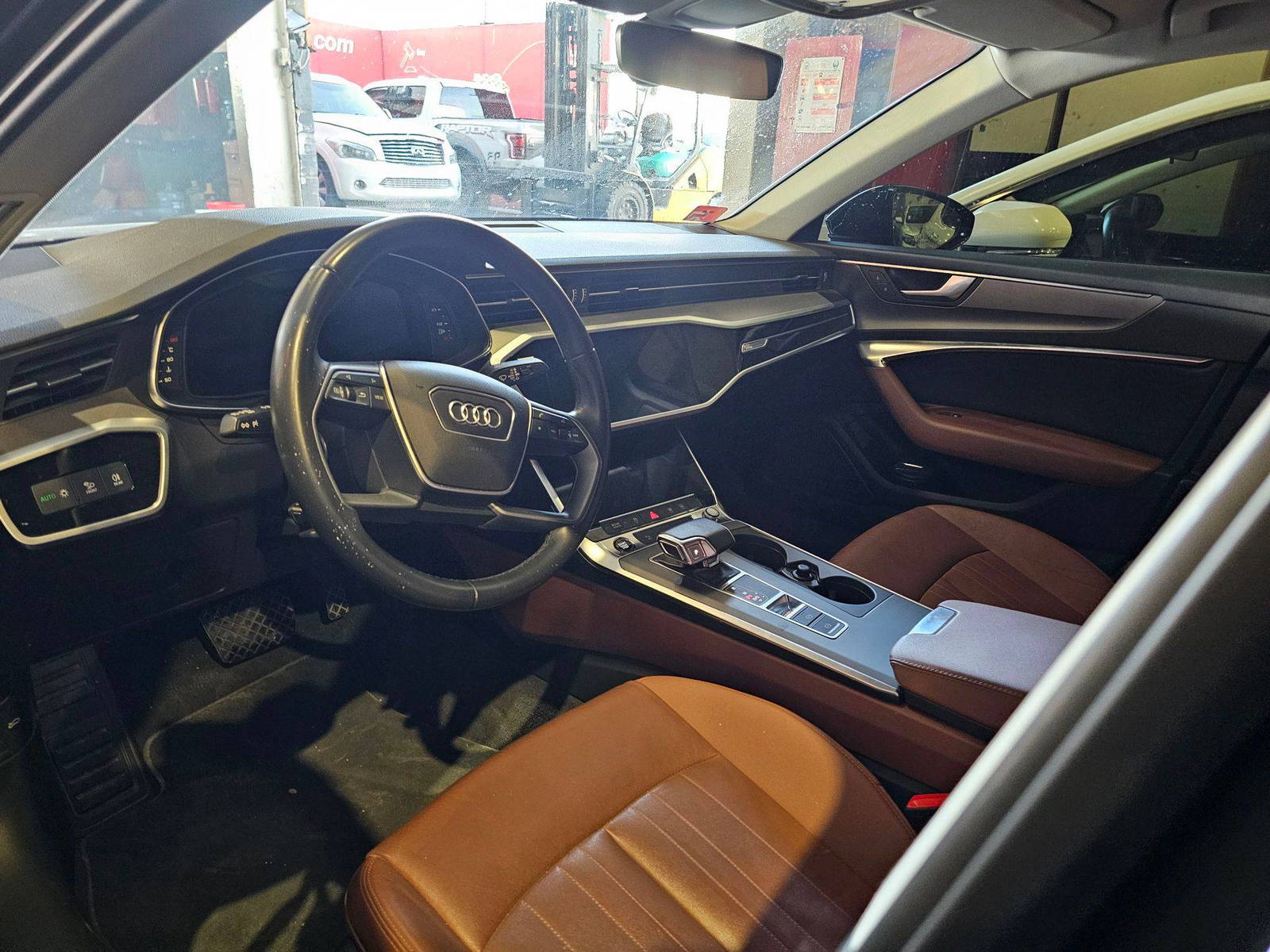 AUDI A6 2023 - Marhaba Auction Used Cars - Image 8