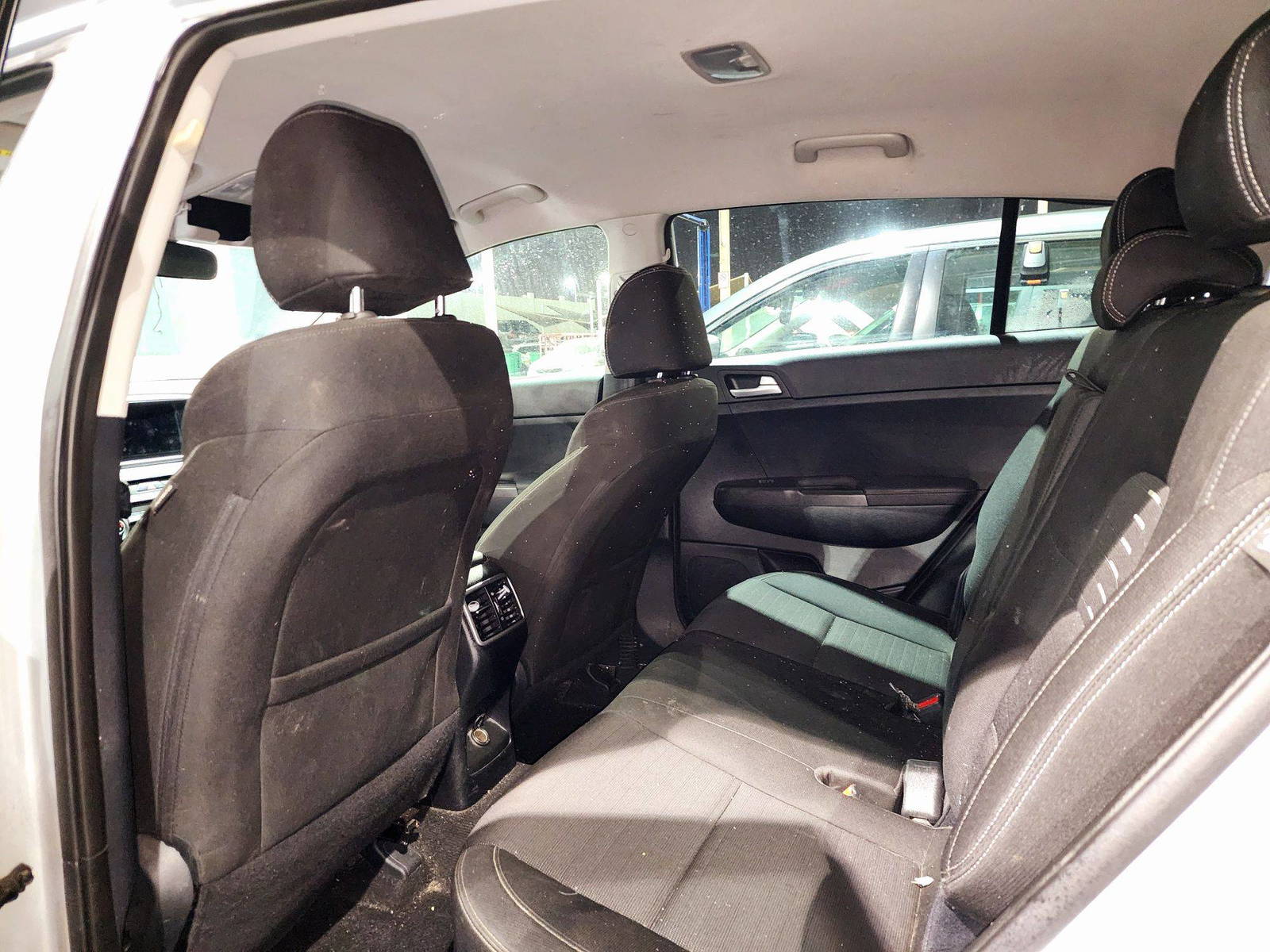 2020 KIA SPORTAGE — 120051 Miles — Lot 3AC3L7644617 — Souq - Marhaba Auctions Used Cars - Image 6