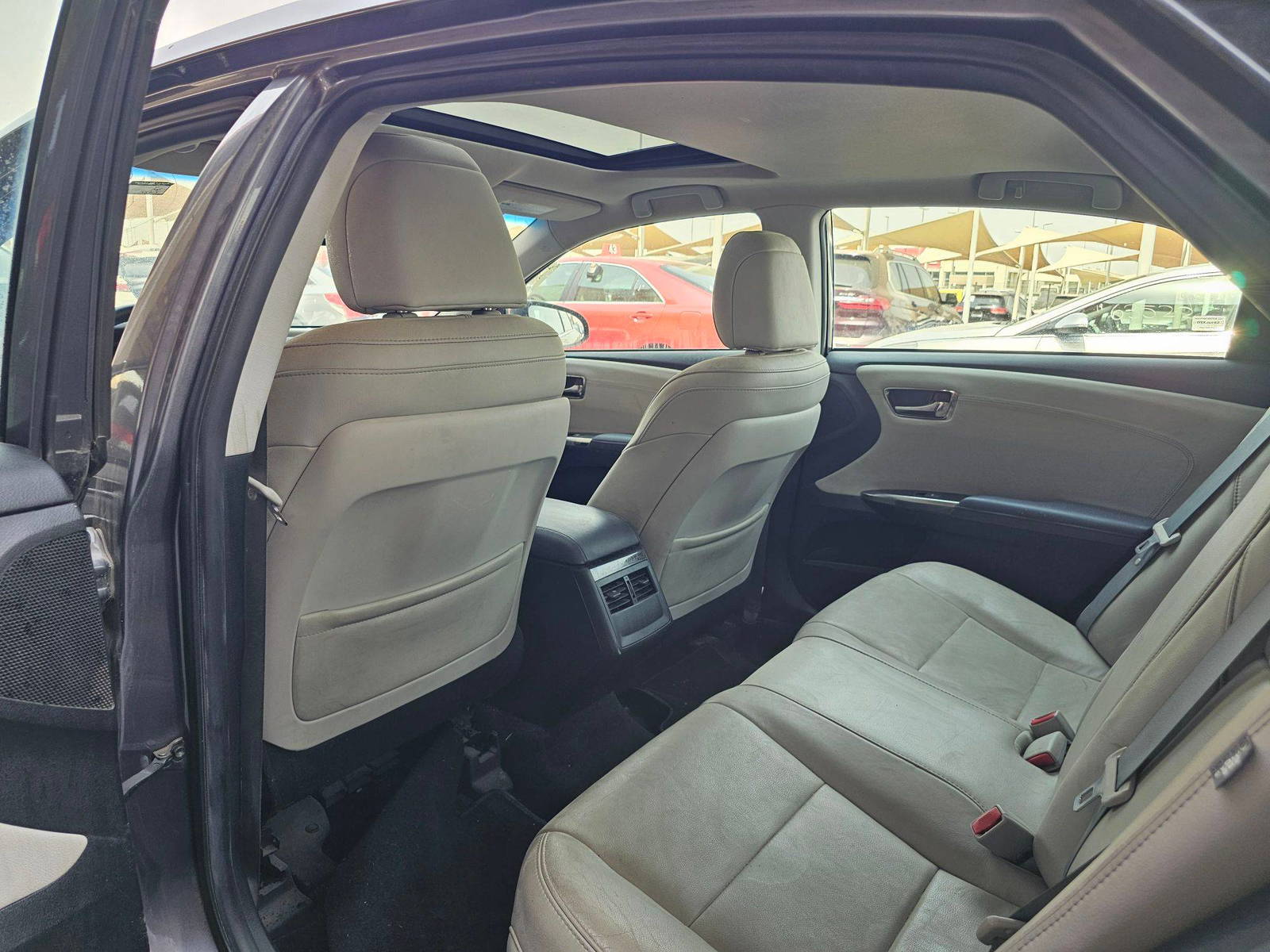 2014 TOYOTA AVALON — 145712 Miles — Lot 4EU108569 — Souq - Marhaba Auctions Used Cars - Image 6