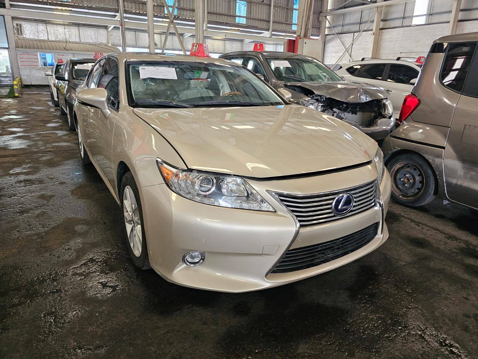 LEXUS ES 300H 2015 - Marhaba Auction Used Cars - Image 8