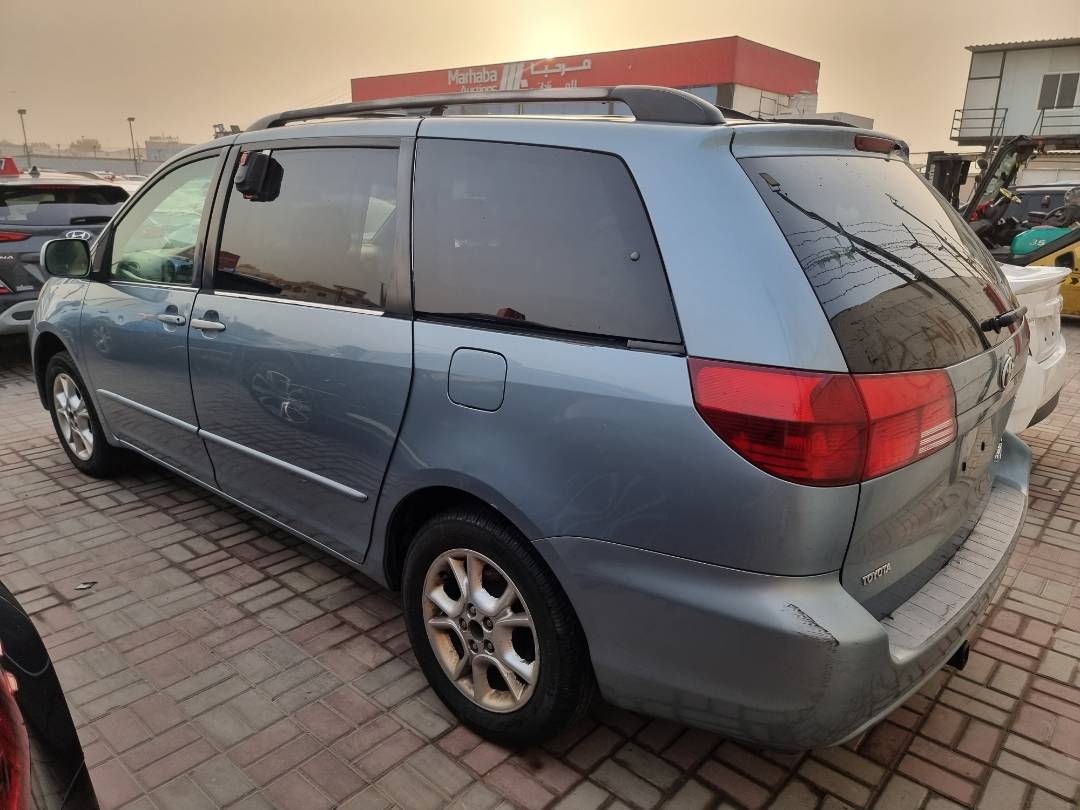 2005 TOYOTA SIENNA — 149601 Miles — Lot 124587 — Ind. 12 - Marhaba Auctions Used Cars - Image 4