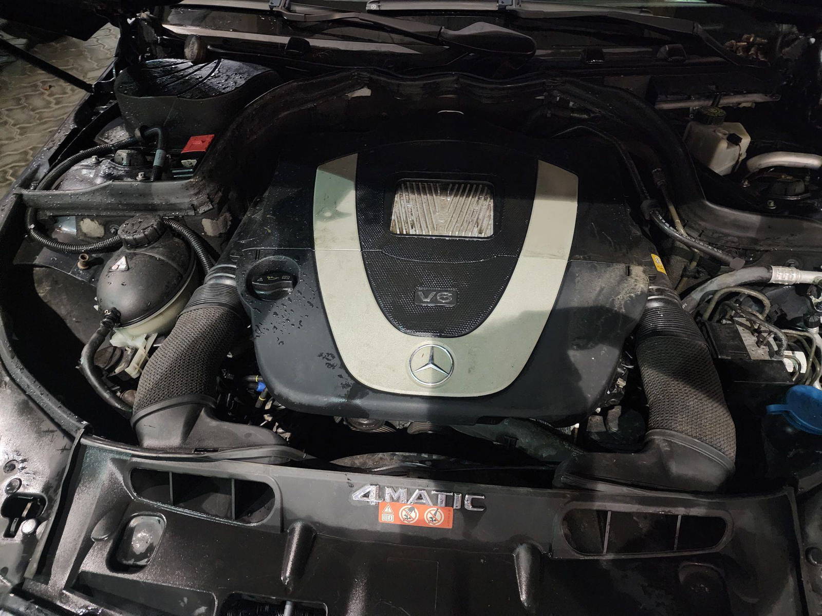 2011 MERCEDES BENZ C300 — 180805 Miles — Lot 70631683 - Marhaba Auctions Used Cars - Image 8