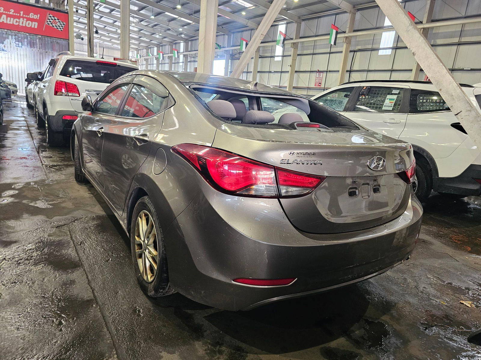 2015 HYUNDAI ELANTRA — 176982 KM — Lot EH533569 — Main - Marhaba Auctions Used Cars - Image 6