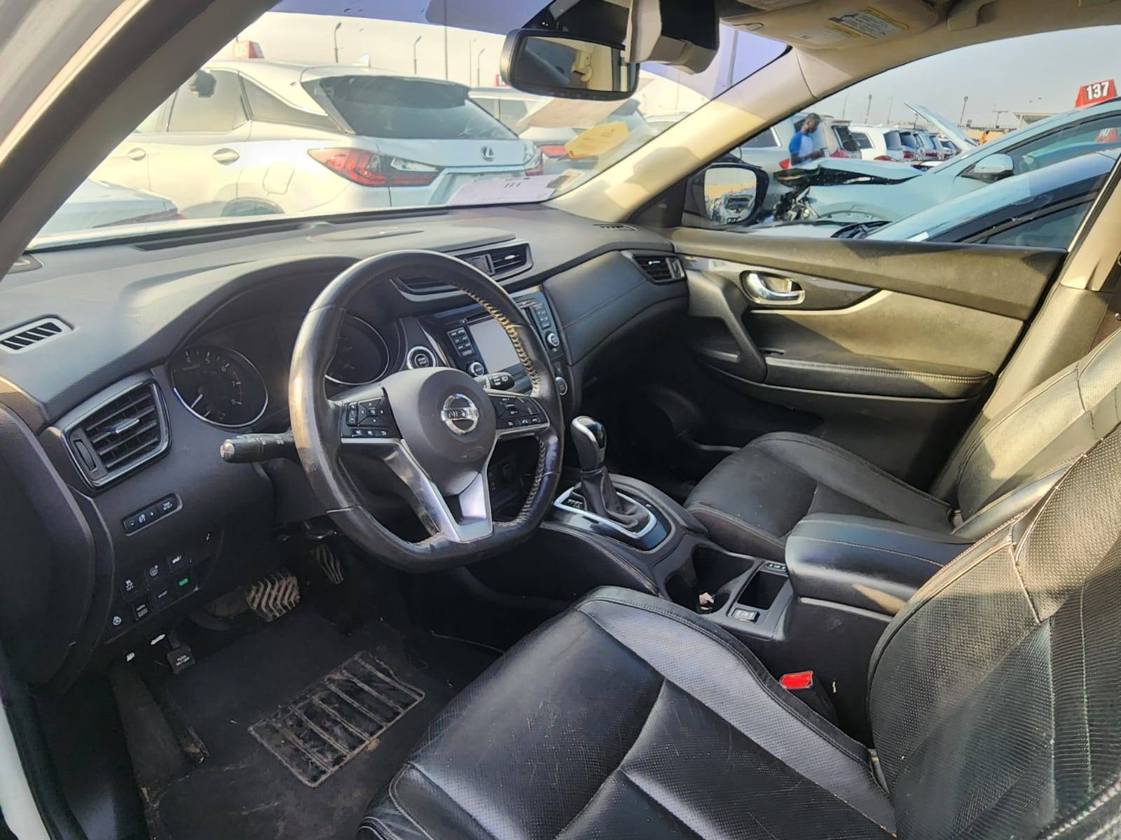 NISSAN ROGUE 2017 - Marhaba Auction Used Cars - Image 10