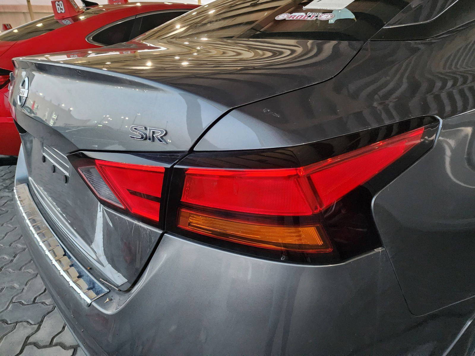 2019 NISSAN ALTIMA — 118335 Miles — Lot 38675200 — Souq - Marhaba Auctions Used Cars - Image 4
