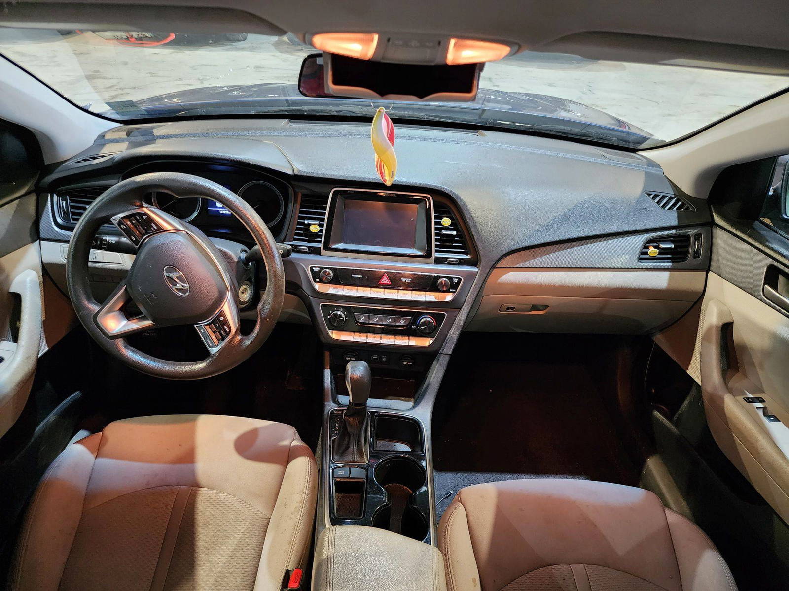 2018 HYUNDAI SONATA — 167228 Miles — Lot 614627 — Main - Marhaba Auctions Used Cars - Image 8
