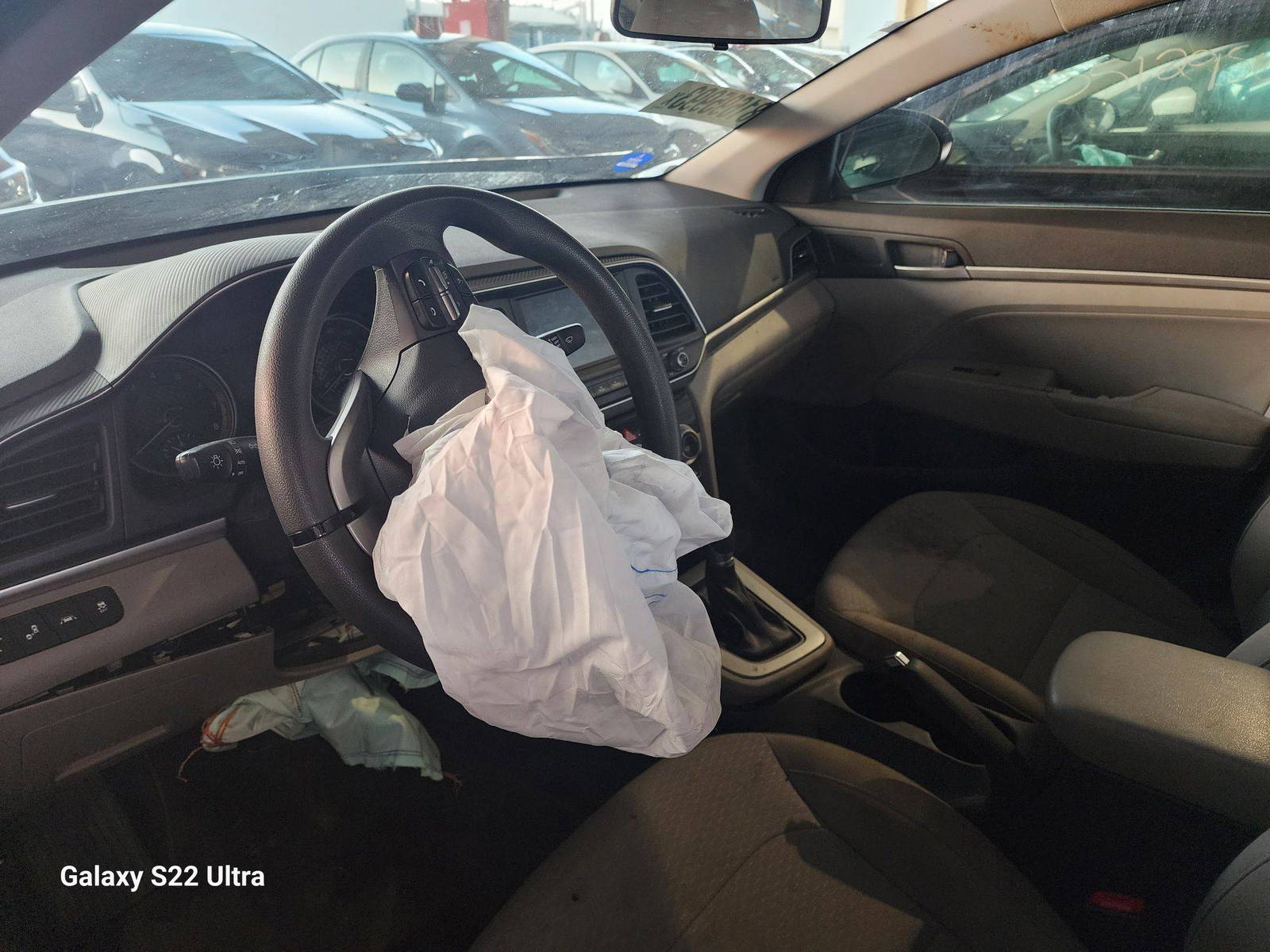 2019 HYUNDAI ELANTRA — 92266 Miles — Lot 81695993 - Marhaba Auctions Used Cars - Image 6