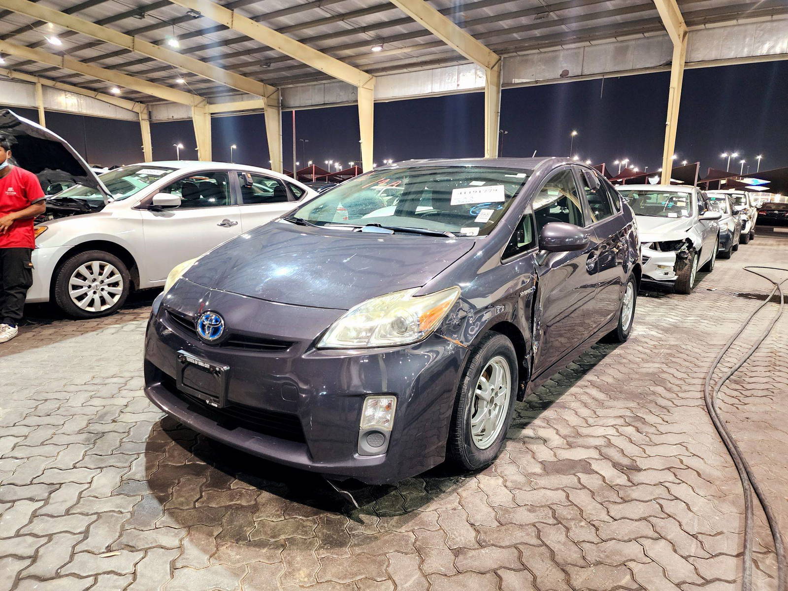 2011 TOYOTA PRIUS — 224355 Miles — Lot B1356394 — Souq - Marhaba Auctions Used Cars - Image 5