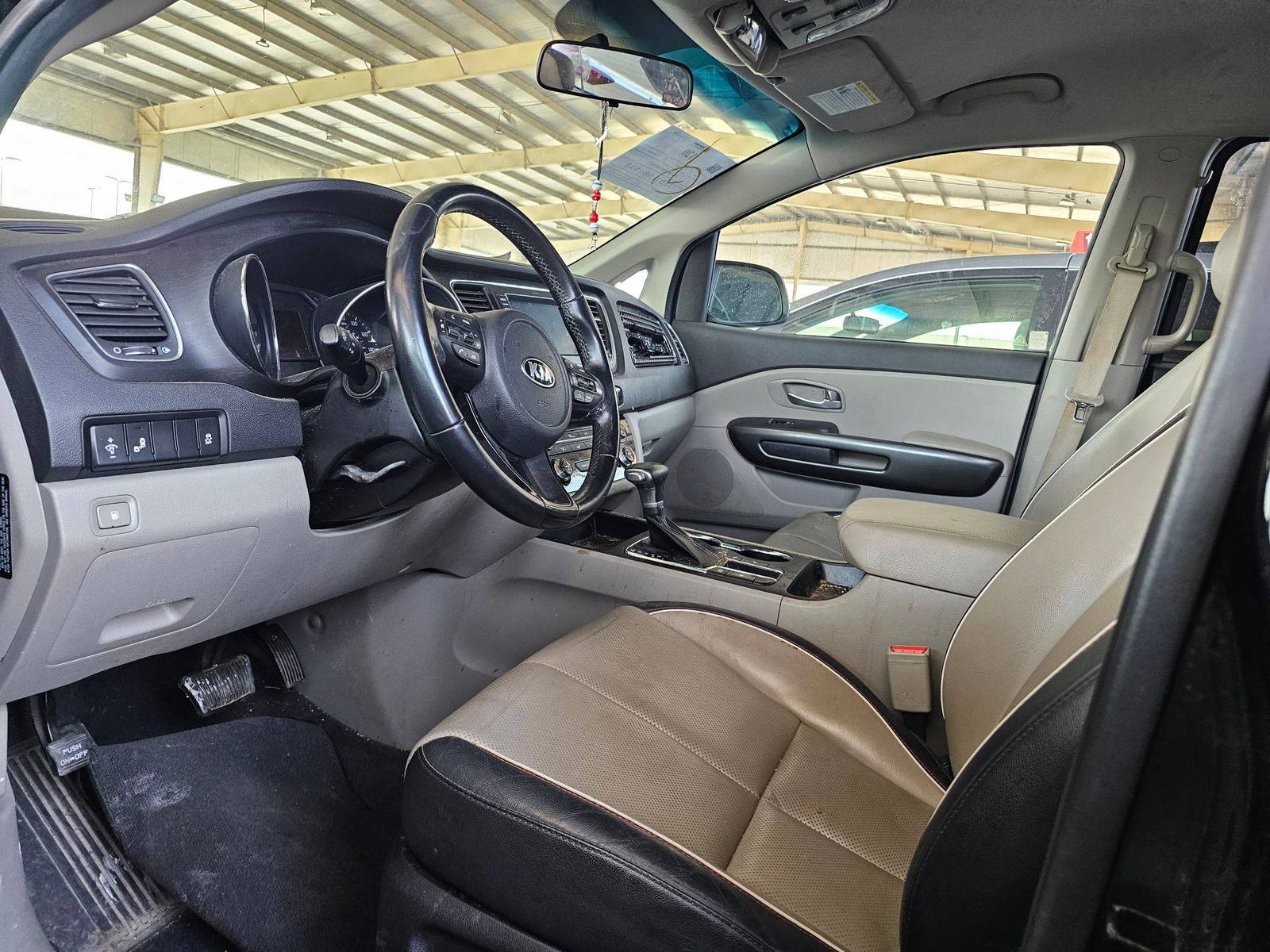 KIA SEDONA 2019 - Marhaba Auction Used Cars - Image 8