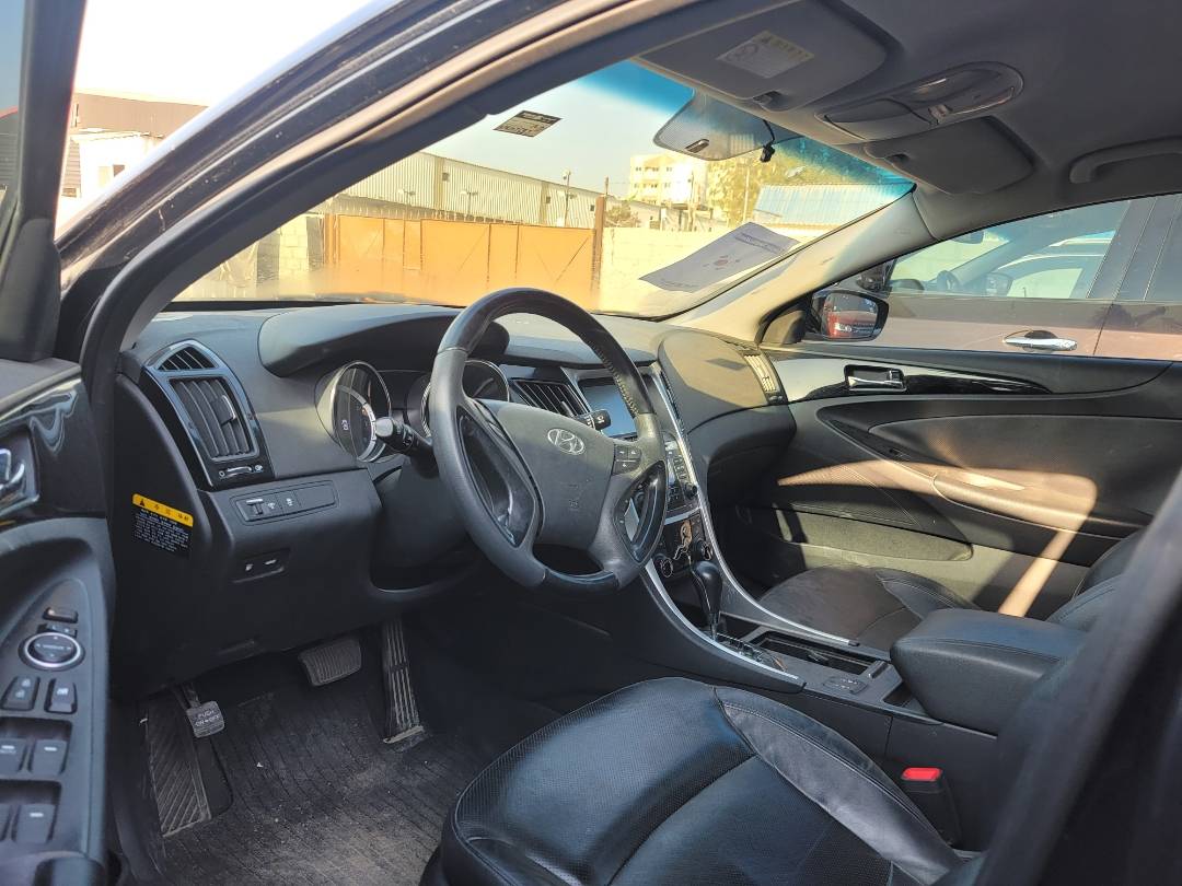 2010 HYUNDAI SONATA — 103583 KM — Lot A146818 — Main - Marhaba Auctions Used Cars - Image 6