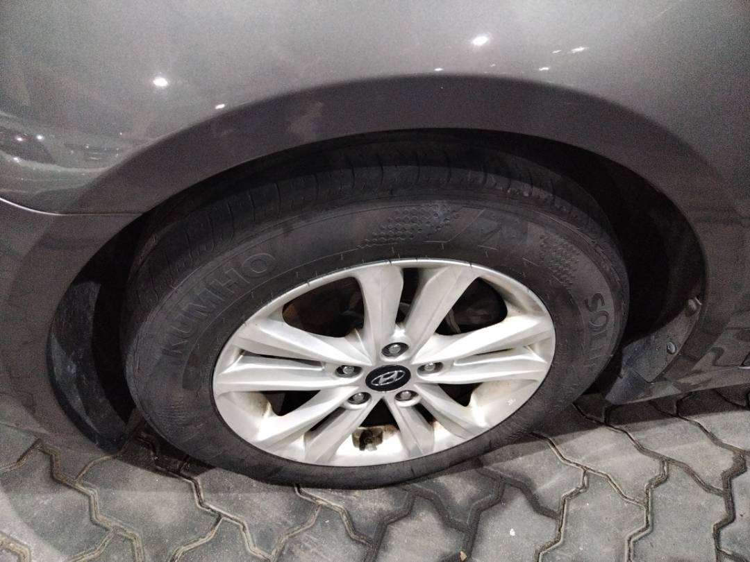 2011 HYUNDAI SONATA — 172168 Miles — Lot 62002263 - Marhaba Auctions Used Cars - Image 10