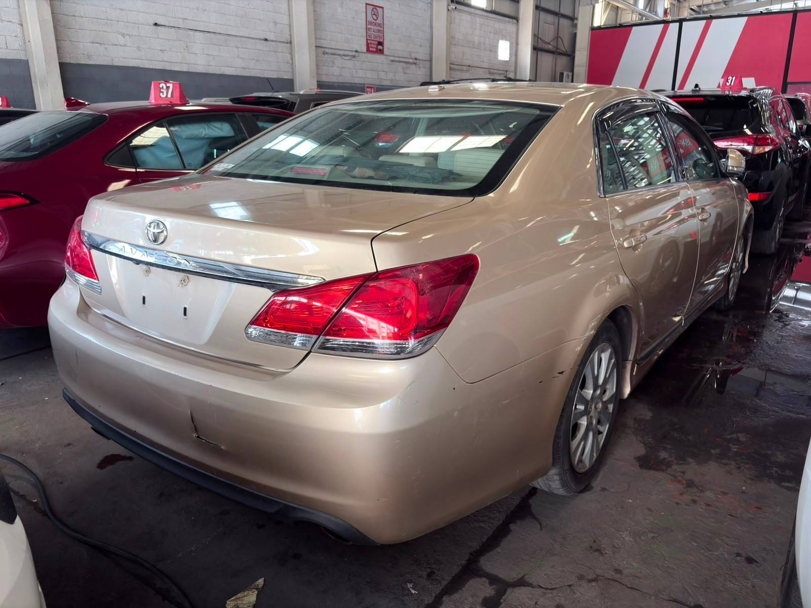 2011 TOYOTA AVALON — 203621 Miles — Lot 437154 — Main - Marhaba Auctions Used Cars - Image 3