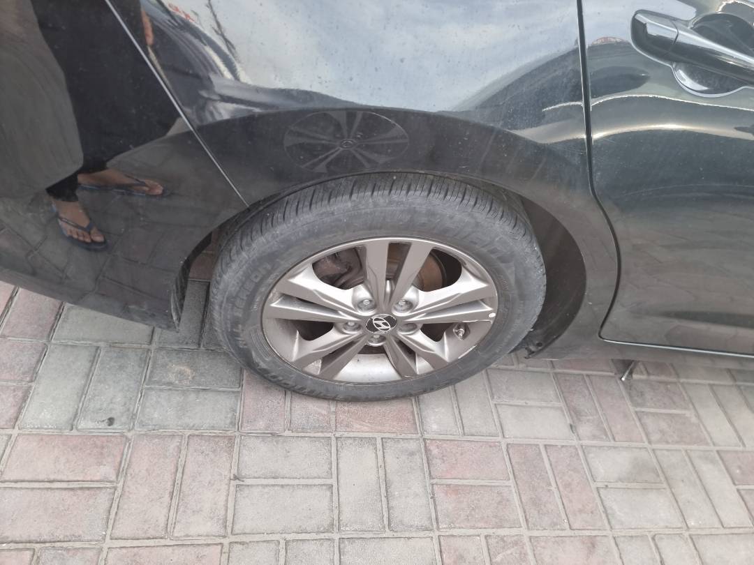 HYUNDAI ELANTRA 2018 - Marhaba Auction Used Cars - Image 6