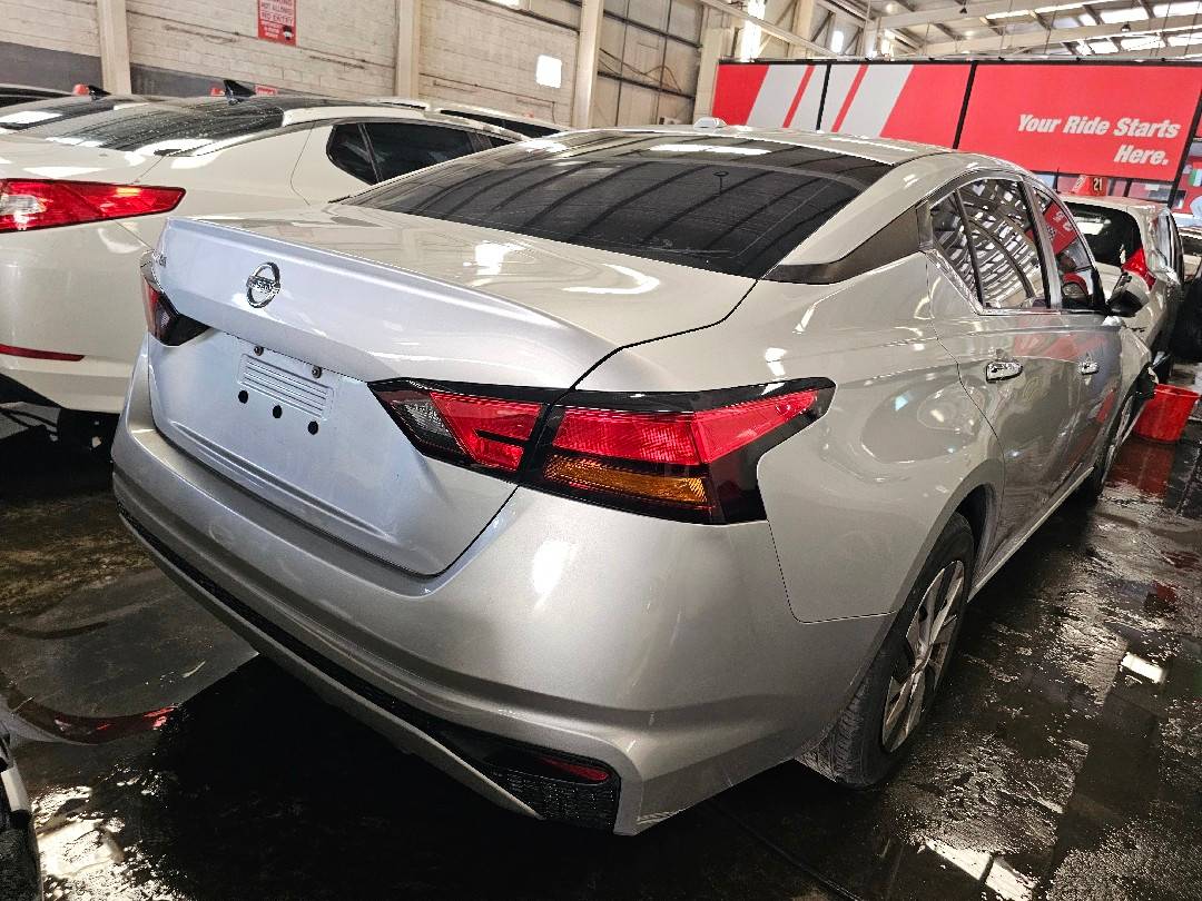 NISSAN ALTIMA