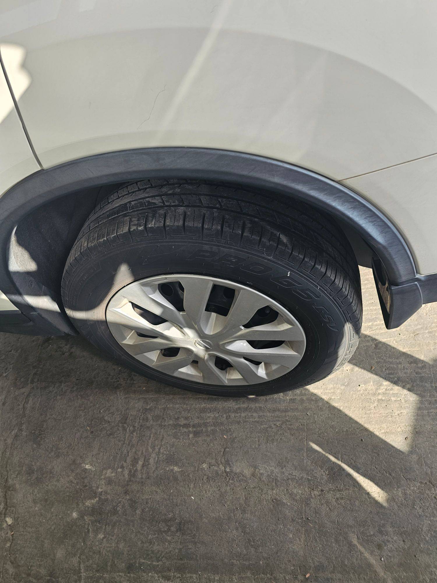 NISSAN ROGUE 2017 - Marhaba Auction Used Cars - Image 7