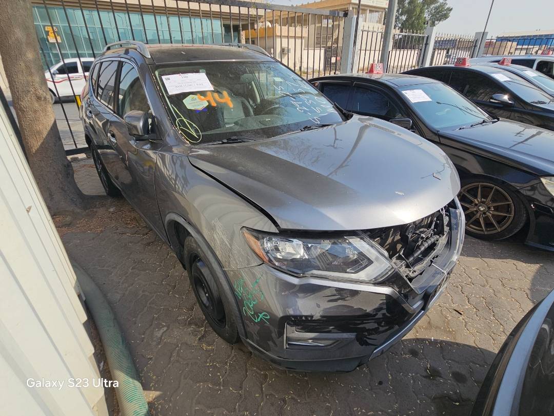 2017 NISSAN ROGUE — 87121 Miles — Lot HW153937 — Main - Marhaba Auctions Used Cars - Image 5