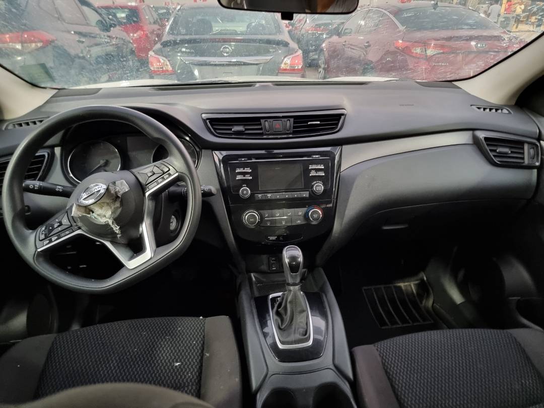 2018 NISSAN ROGUE SPORTS — 170712 Miles — Lot 55405714 — Souq - Marhaba Auctions Used Cars - Image 7