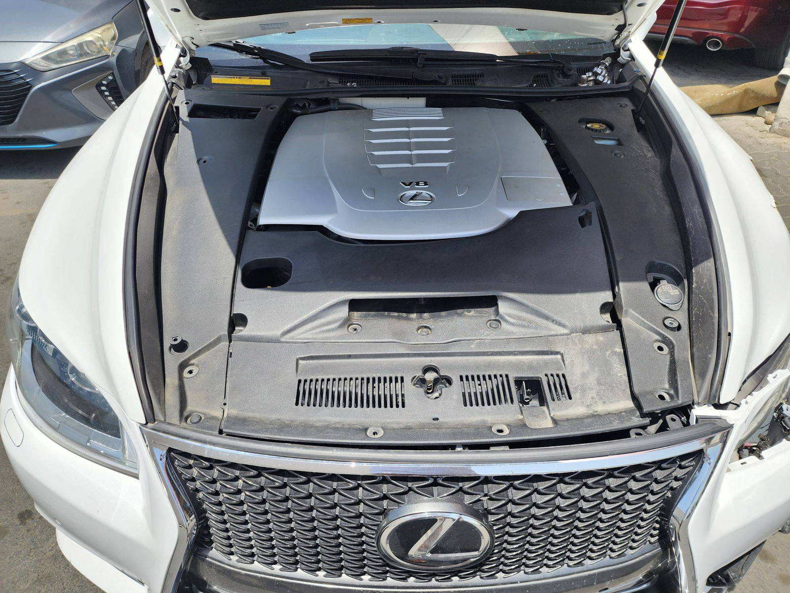 2016 LEXUS LS 460 — 96254 Miles — Lot G5140145 — Souq - Marhaba Auctions Used Cars - Image 11