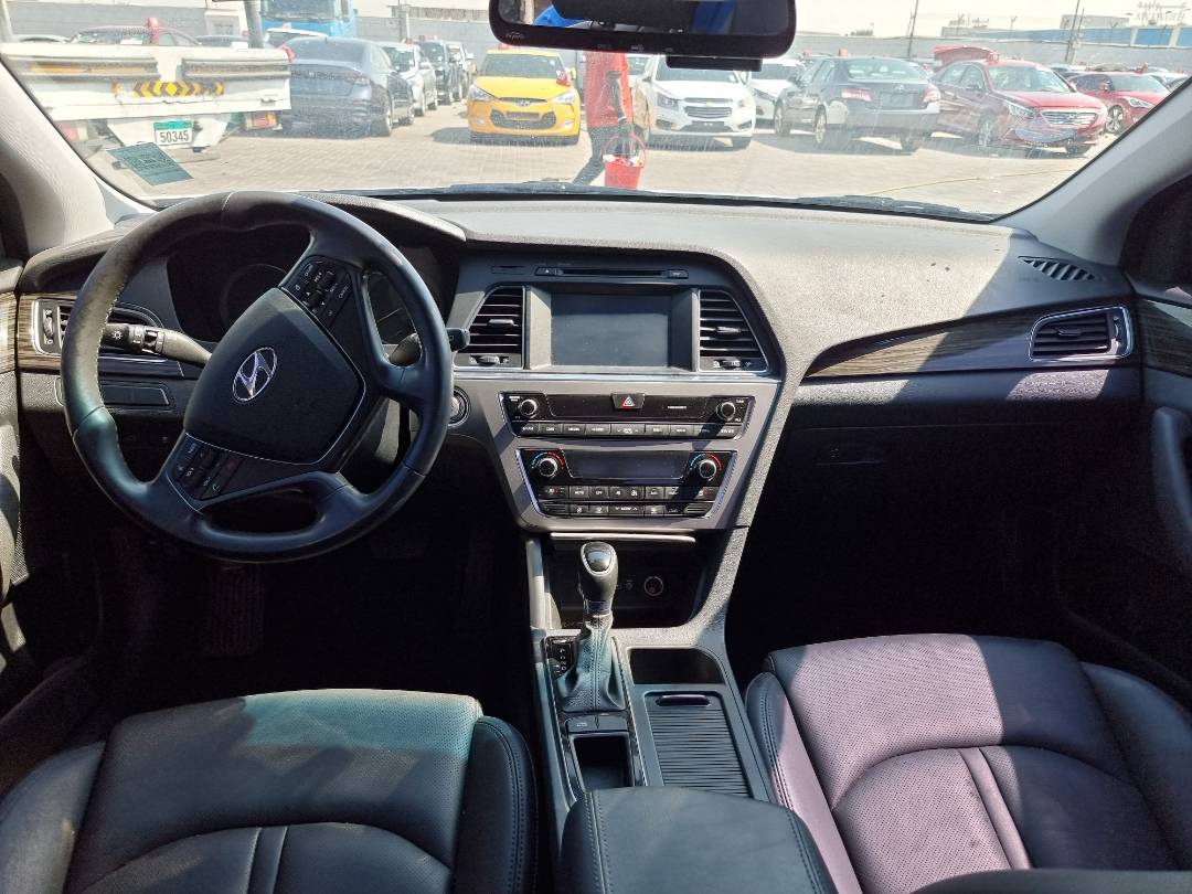2015 HYUNDAI SONATA — 170626 KM — Lot 214587 — Ind. 12 - Marhaba Auctions Used Cars - Image 7