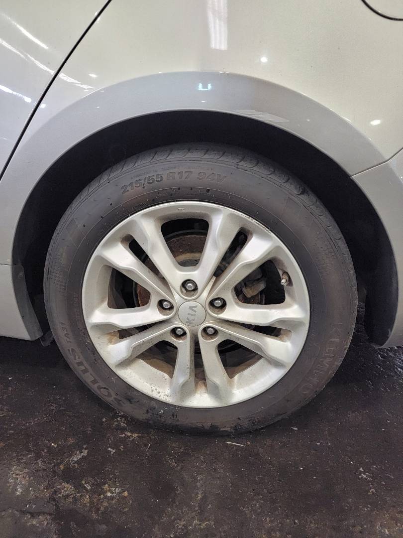 2013 KIA OPTIMA — 269047 Miles — Lot 37311813 — Main - Marhaba Auctions Used Cars - Image 9