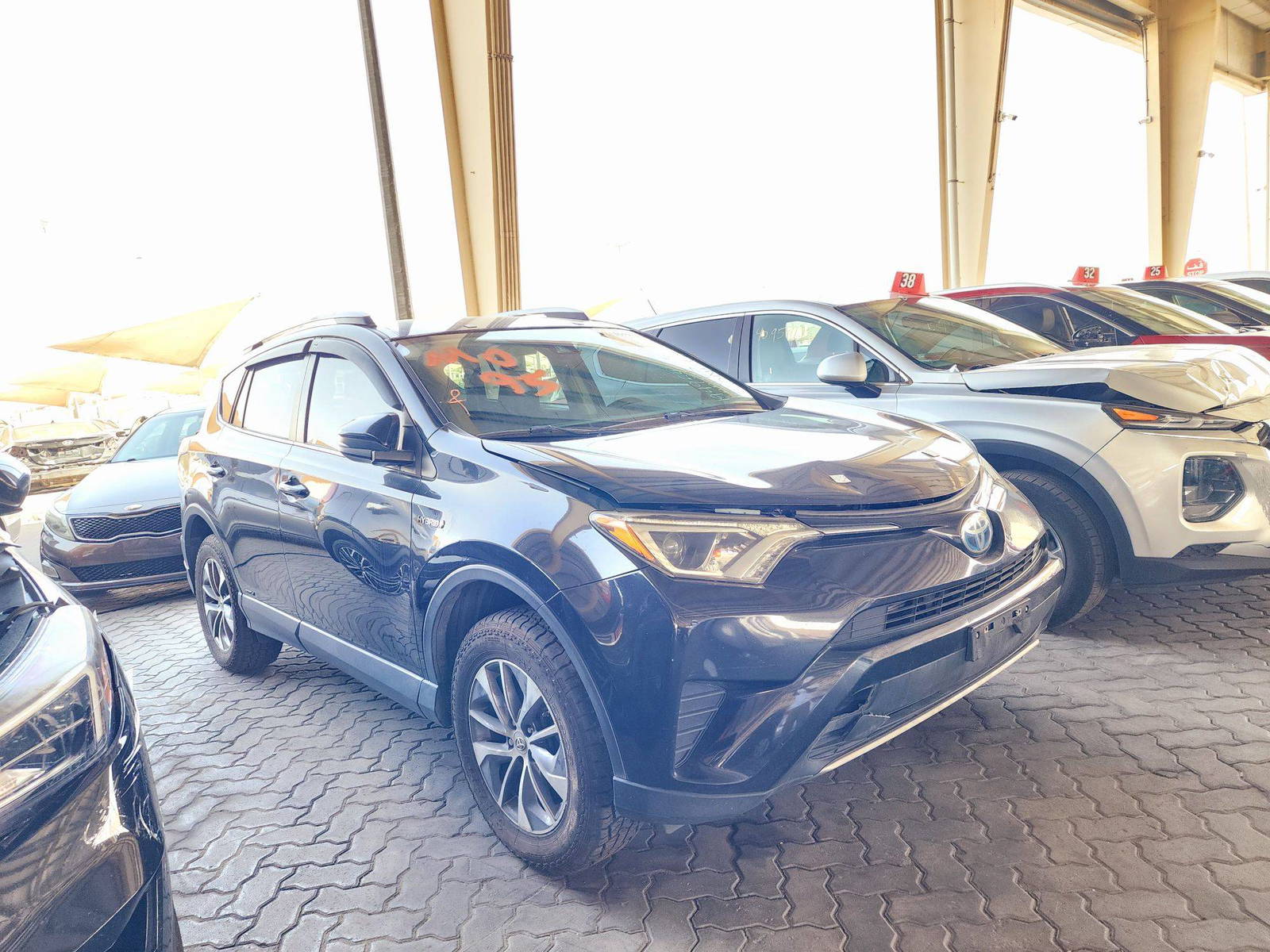 2018 TOYOTA RAV4 — 169144 Miles — Lot REV7JD194954 — Souq - Marhaba Auctions Used Cars - Image 3