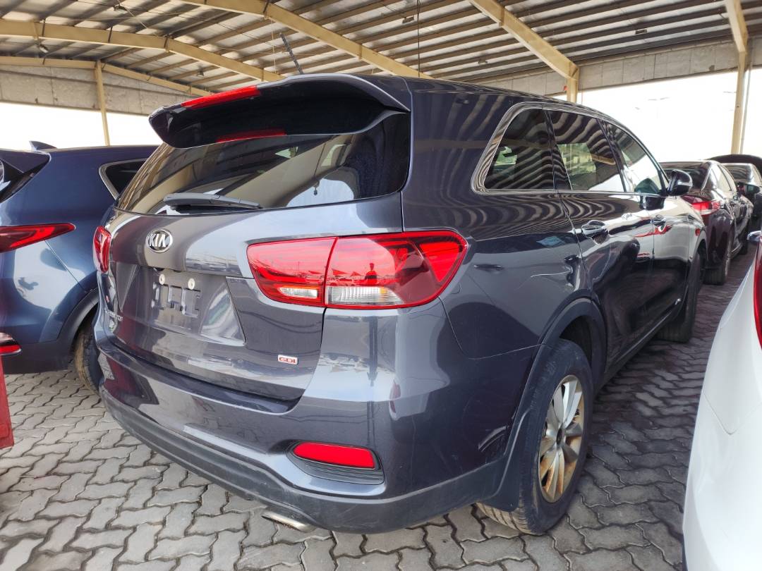 2019 KIA SORENTO — 114119 Miles — Lot 45412974 — Souq - Marhaba Auctions Used Cars - Image 6