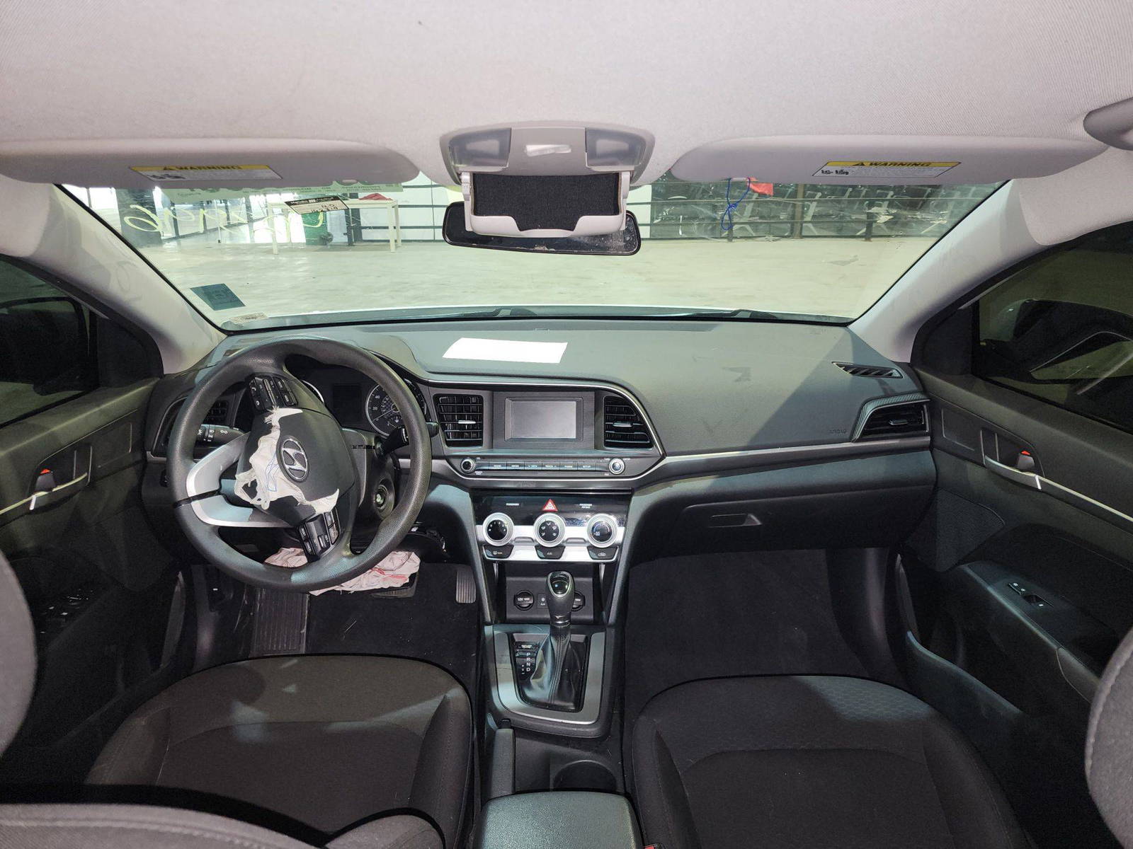 HYUNDAI ELANTRA 2019 - Marhaba Auction Used Cars - Image 8