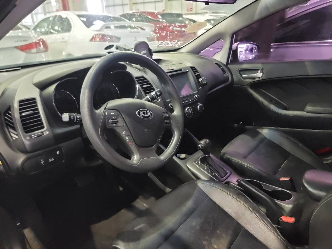 2013 KIA K3 — 121868 KM — Lot 842300 — Main - Marhaba Auctions Used Cars - Image 6