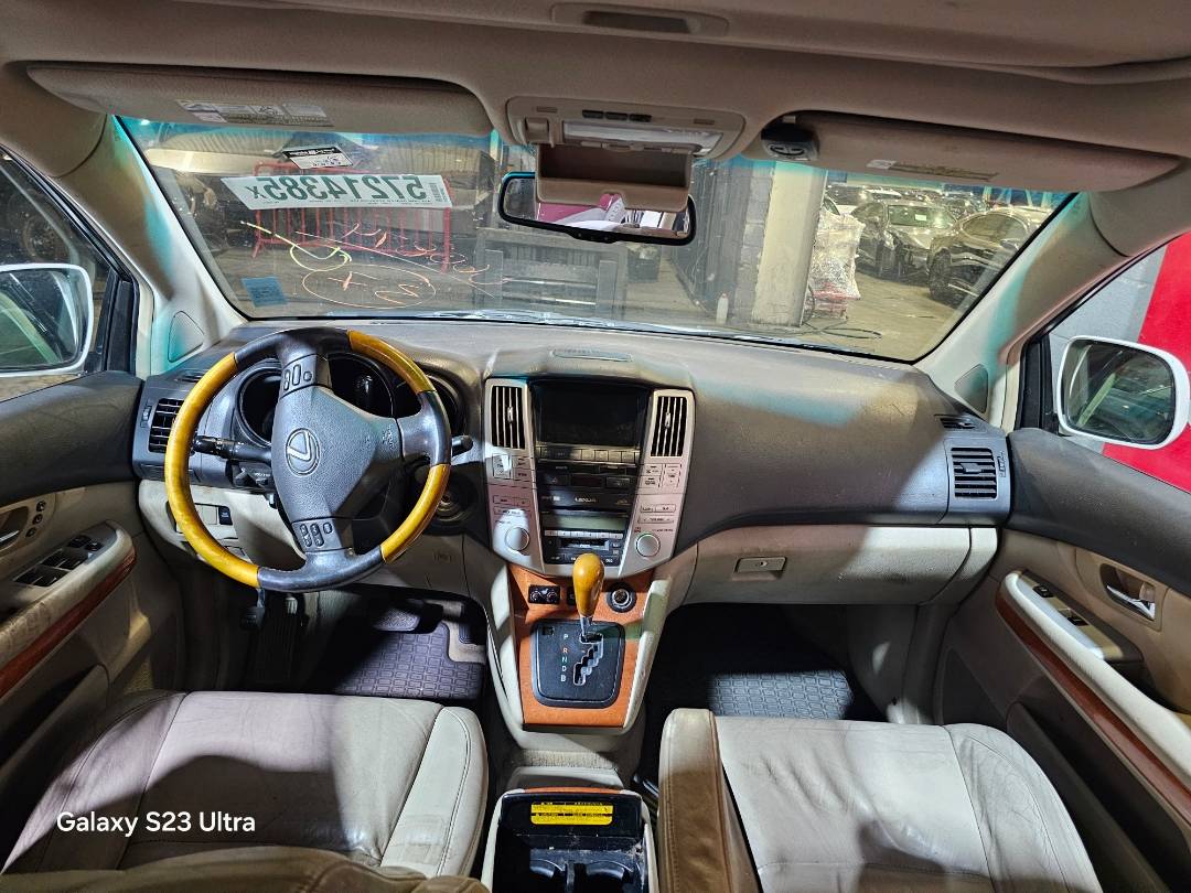 2008 LEXUS RX 400H — 212183 Miles — Lot 82860874 — Souq - Marhaba Auctions Used Cars - Image 8
