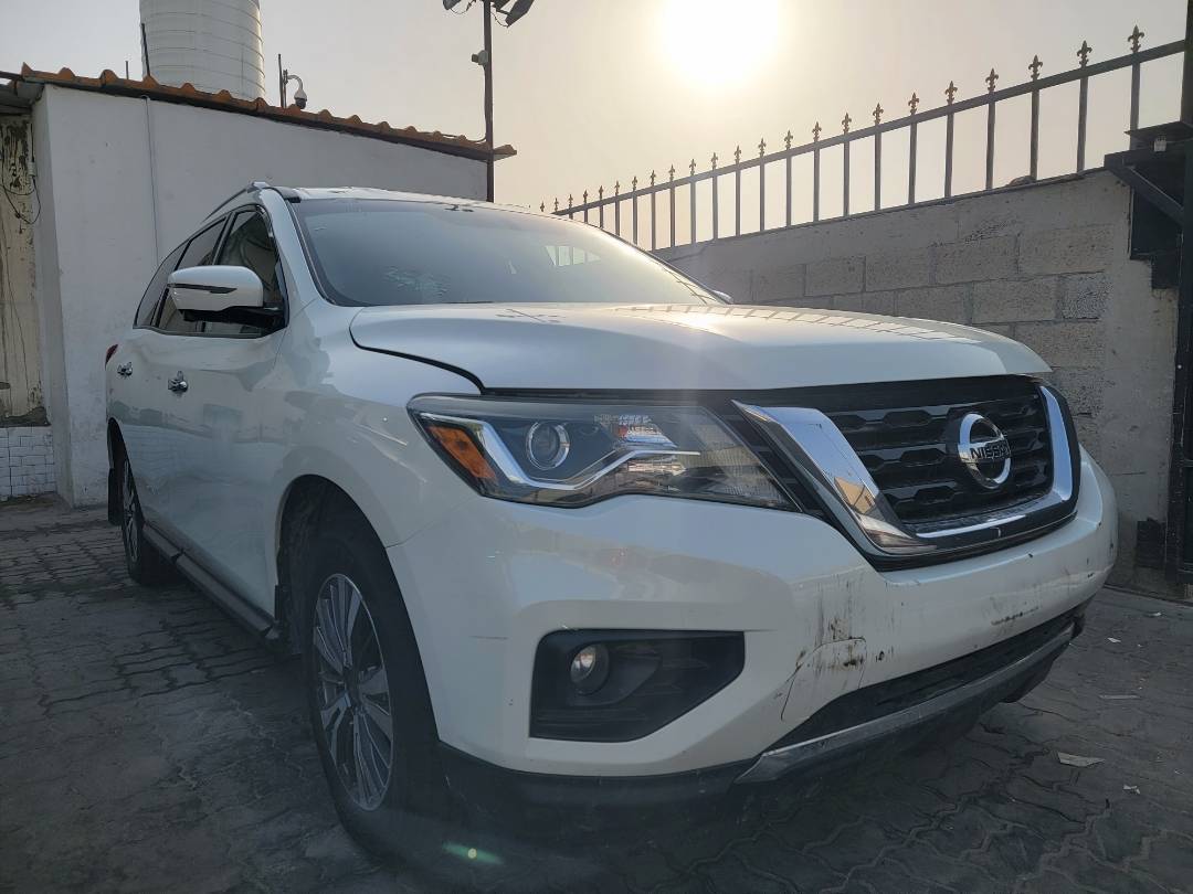 2017 NISSAN PATHFINDER — 179635 Miles — Lot HC635957 — Main - Marhaba Auctions Used Cars - Image 4